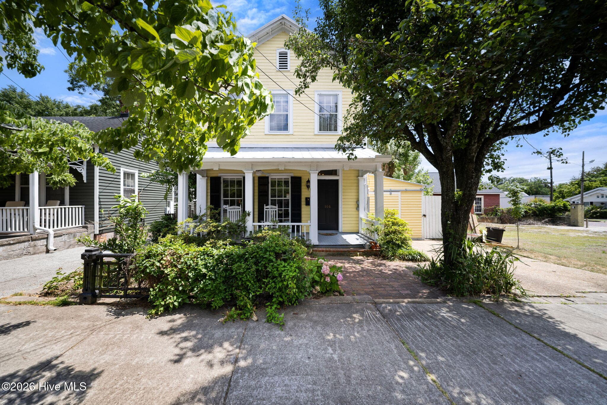 Front of 106 Castle Street, Wilmington, NC 28401