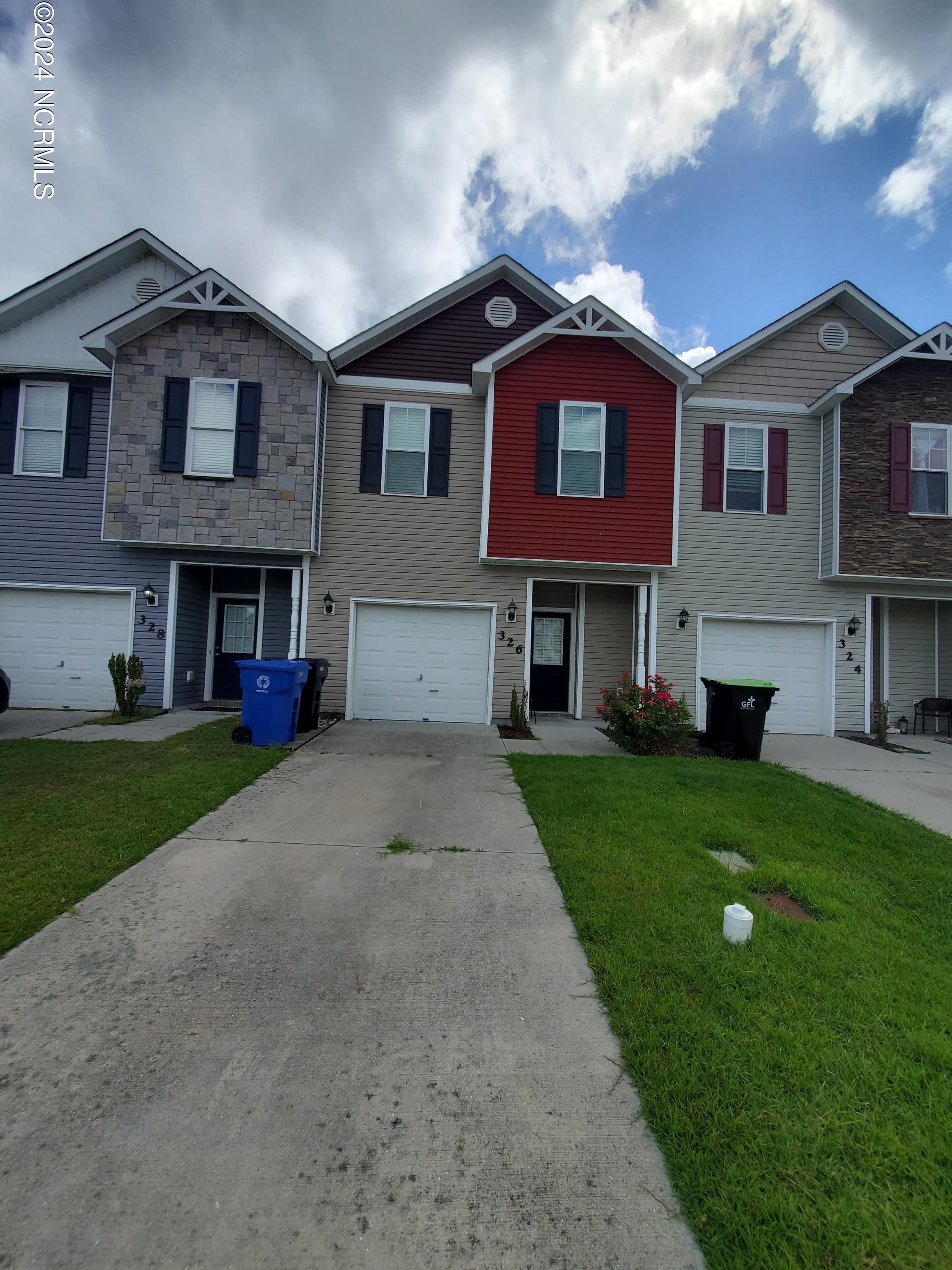 Front of 326 Cedar Island Trail, Holly Ridge, NC 28445