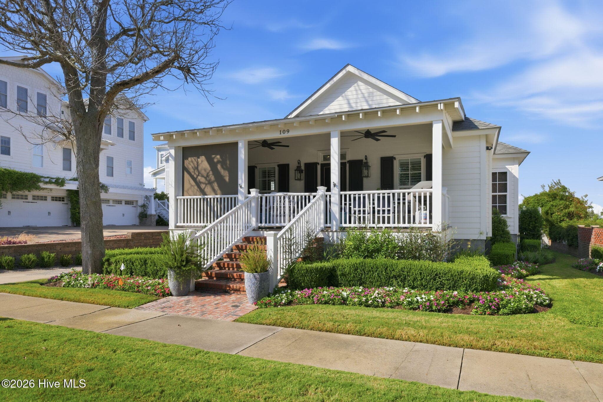 Exterior of 109 Broad Street, Beaufort, NC 28516