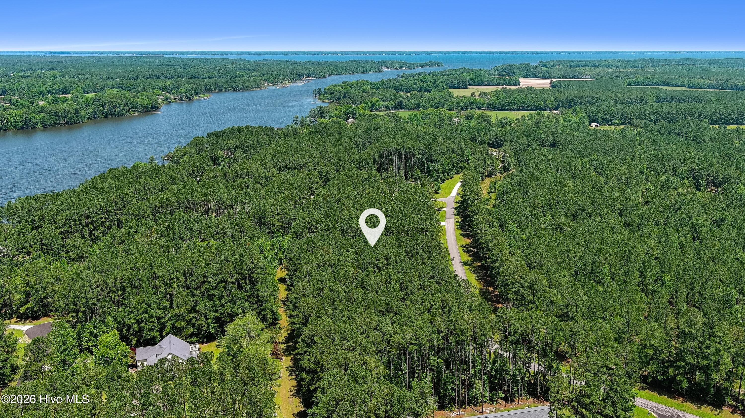 Front of 313 Antebellum Drive, Havelock, NC 28532