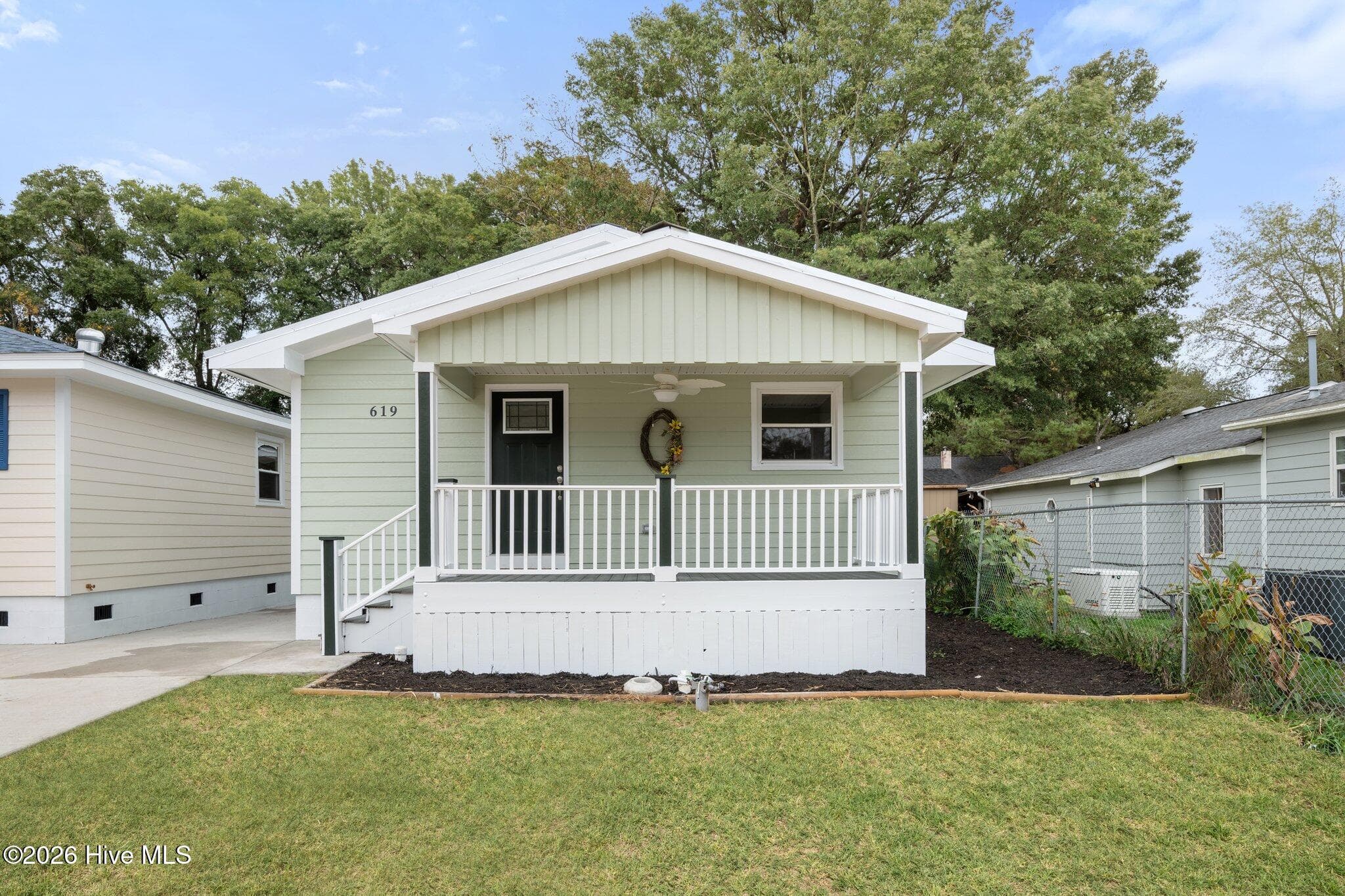 Front of 619 S 9th Street, Wilmington, NC 28401