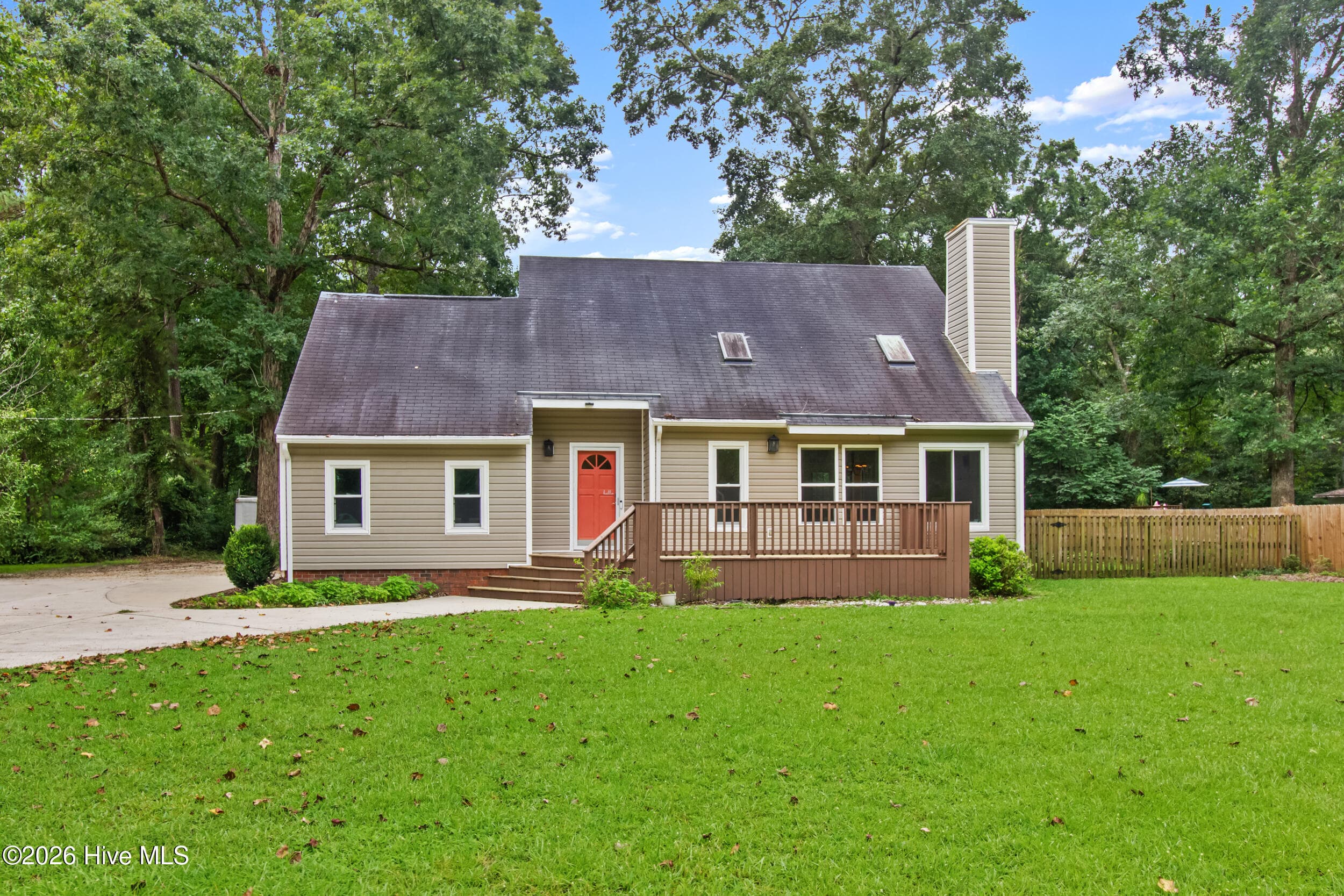 Front of 105 Crump Farm Road, New Bern, NC 28562