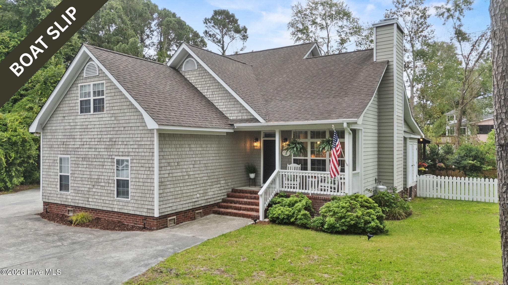 Front of 7203 Scallop Lane, Wilmington, NC 28409