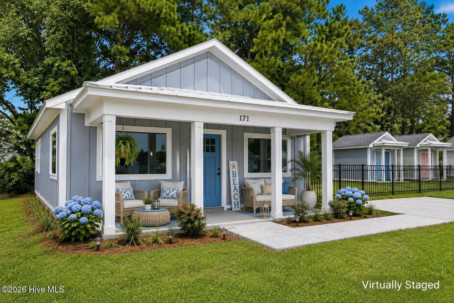 Front of 171 Long Pond Loop, Swansboro, NC 28584