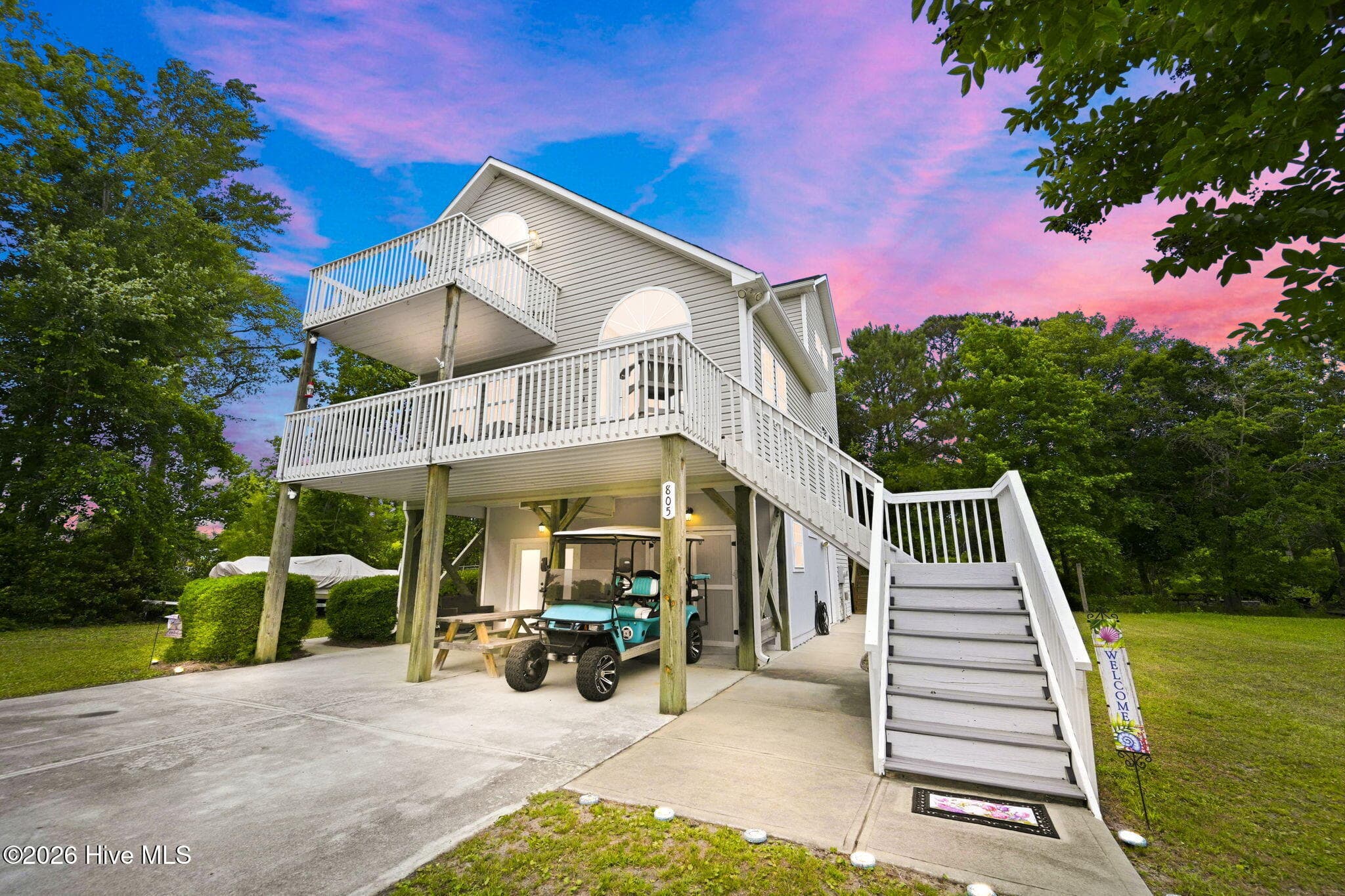 Exterior of 805 Driftwood Drive, Hampstead, NC 28443