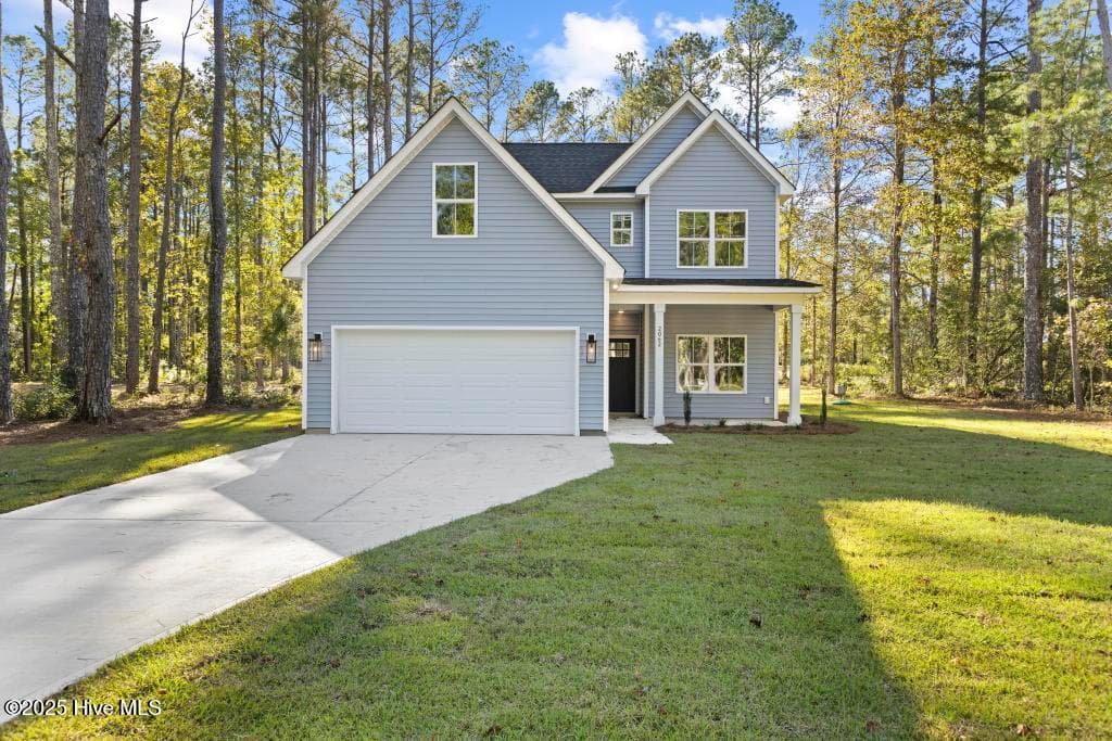 Front of 109 Plum Court, Burgaw, NC 28425