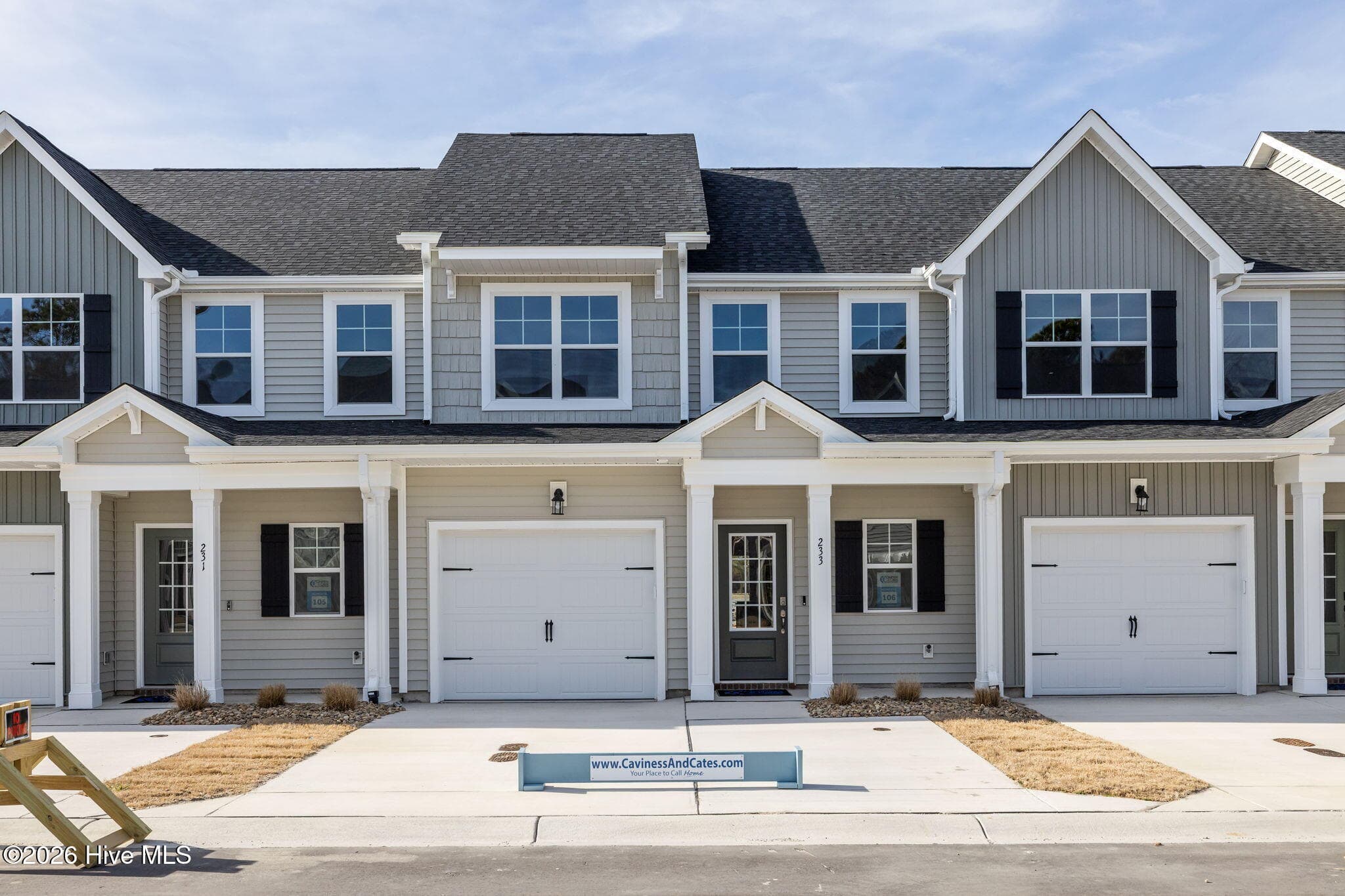Front of 233 Cline Way Unit 106, Beaufort, NC 28516
