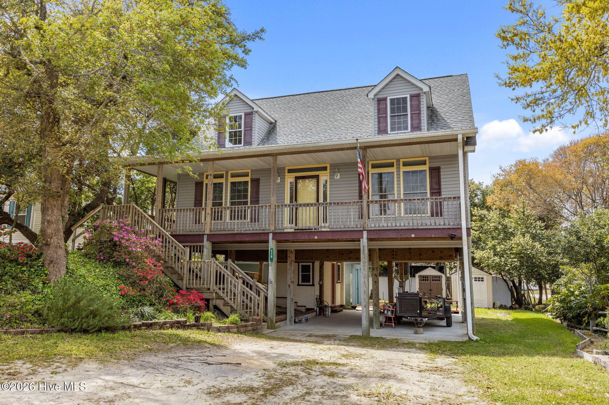 Front of 115 Sea Oats Drive, Emerald Isle, NC 28594