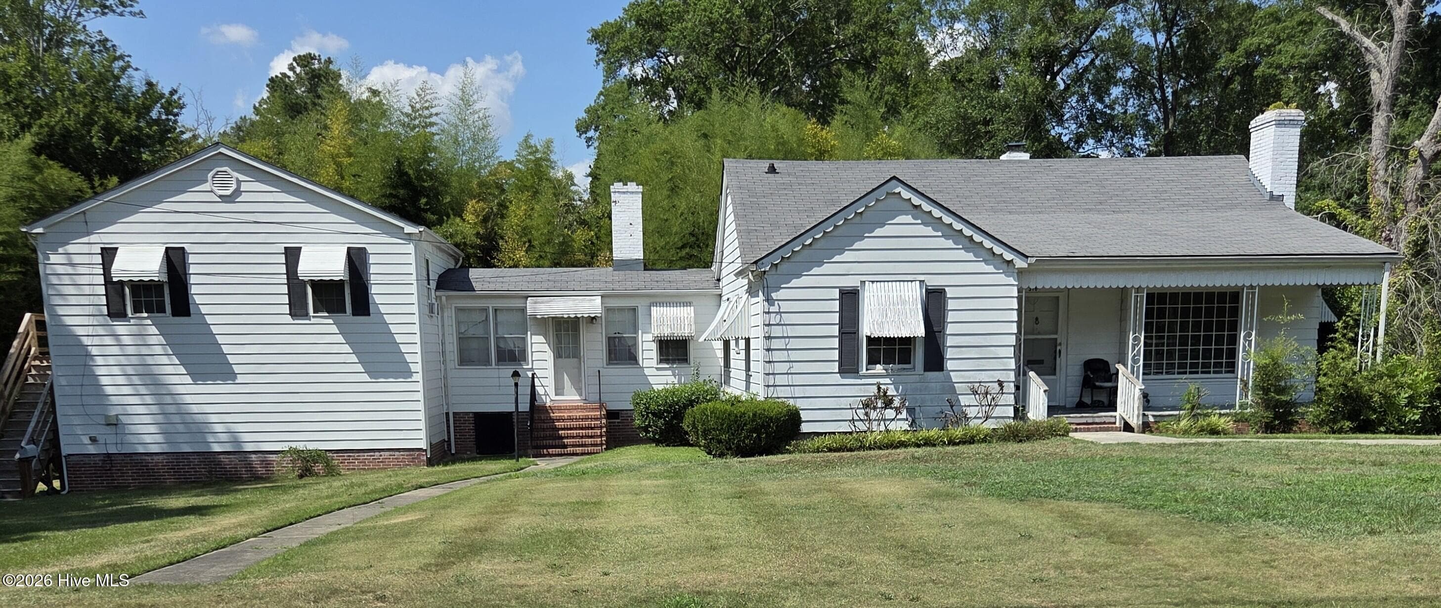 Front of 316 Sherwood Avenue, Kinston, NC 28501