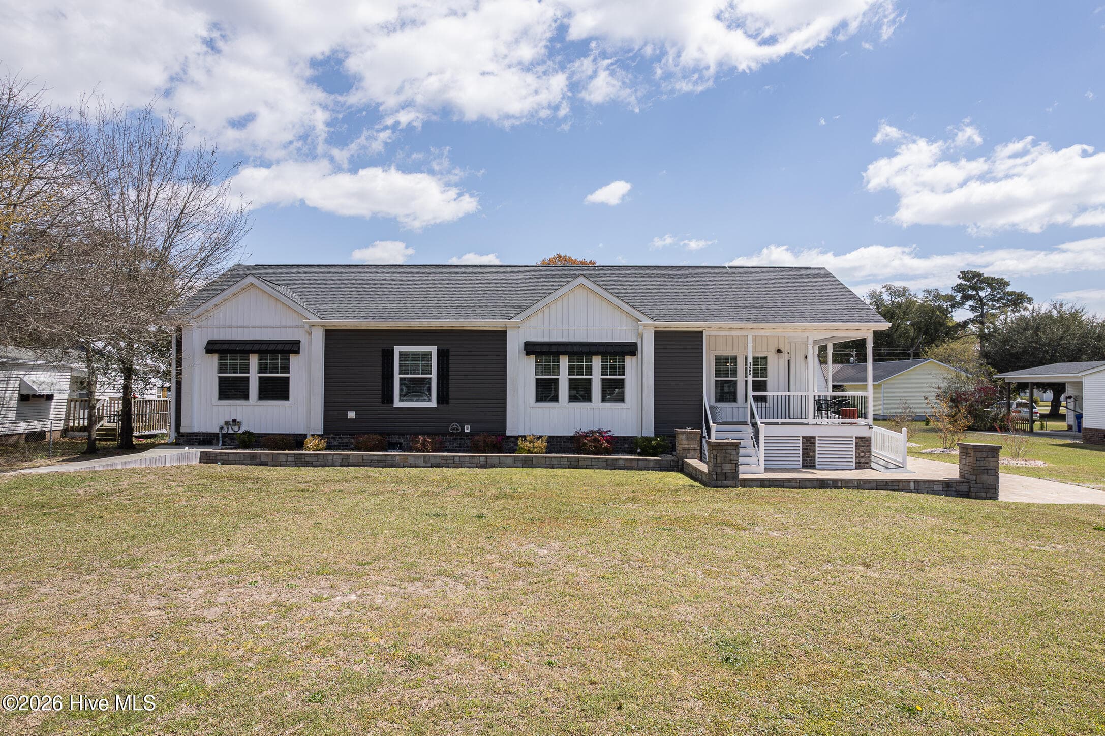 Front of 125 Lejeune Road, Cape Carteret, NC 28584