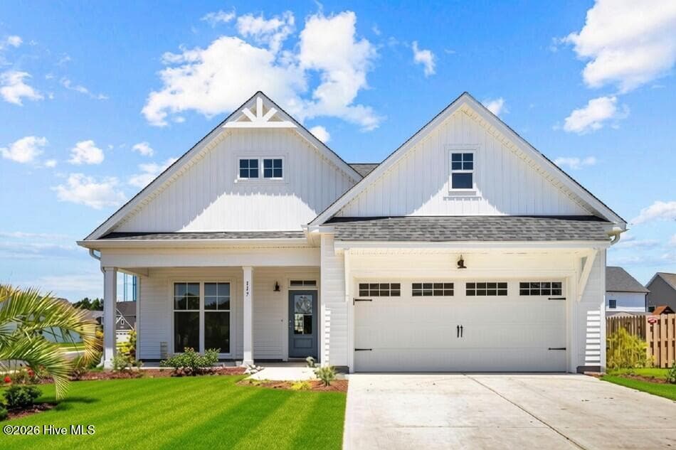 Exterior of 117 E Yellow Lois Drive, Hampstead, NC 28443