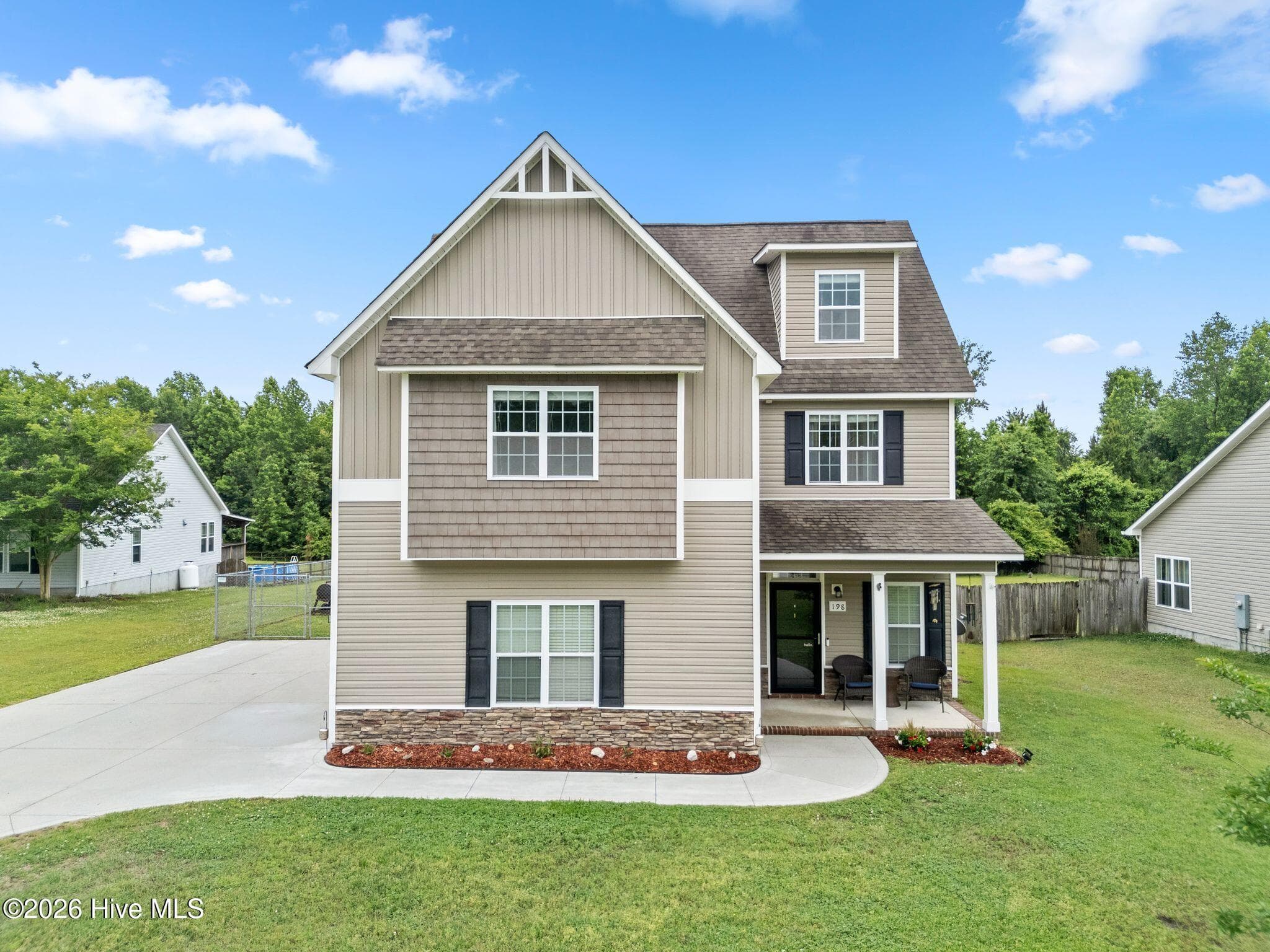 Front of 198 Maready Road, Jacksonville, NC 28546