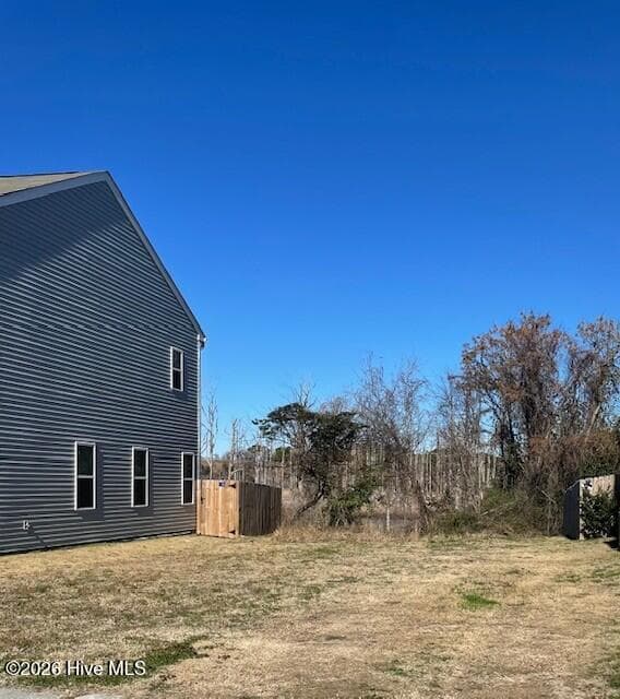 Front of 1401 Creekfront Drive, Wilmington, NC 28401