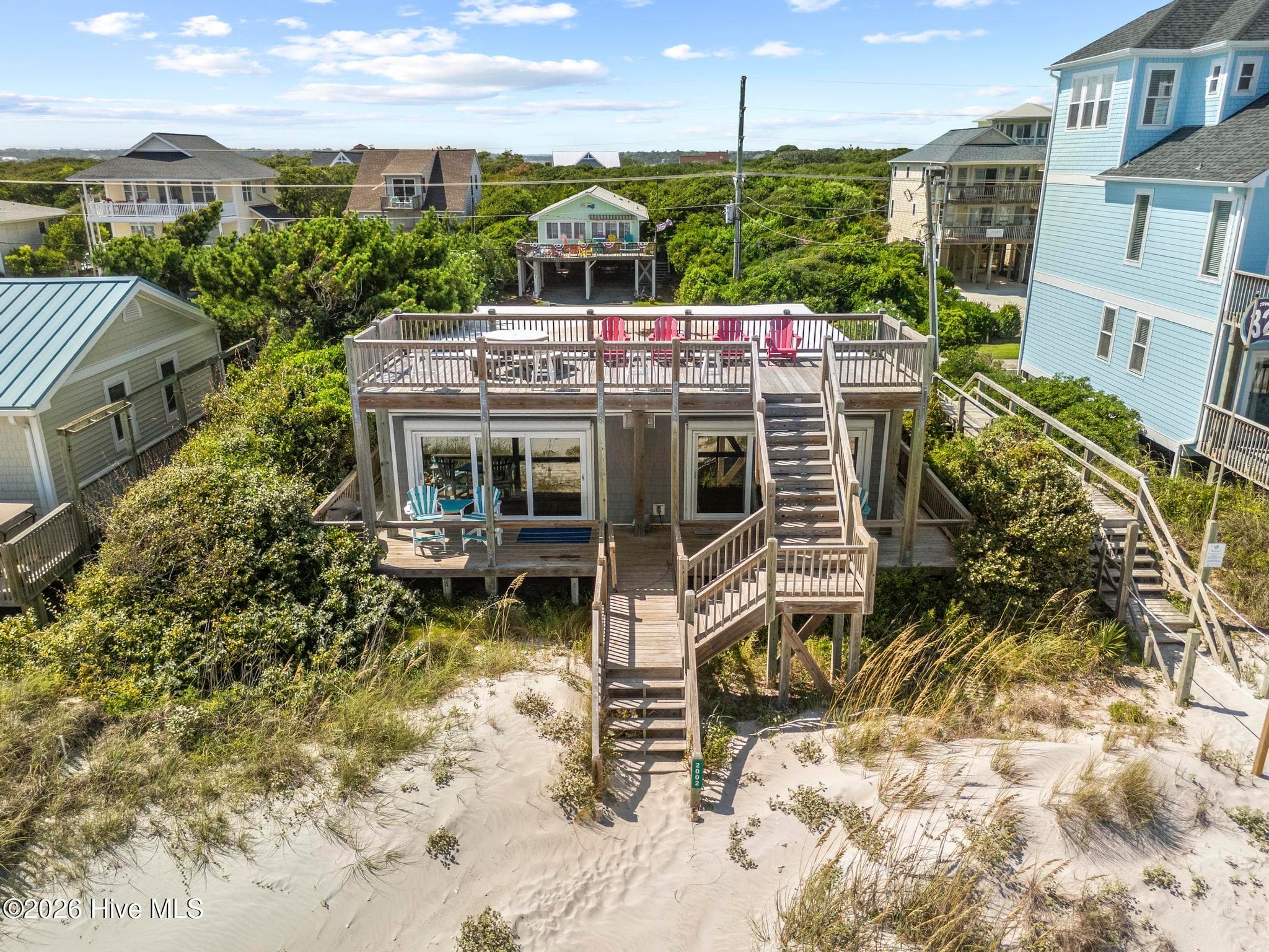 Front of 2002 S Shore Drive, Surf City, NC 28445