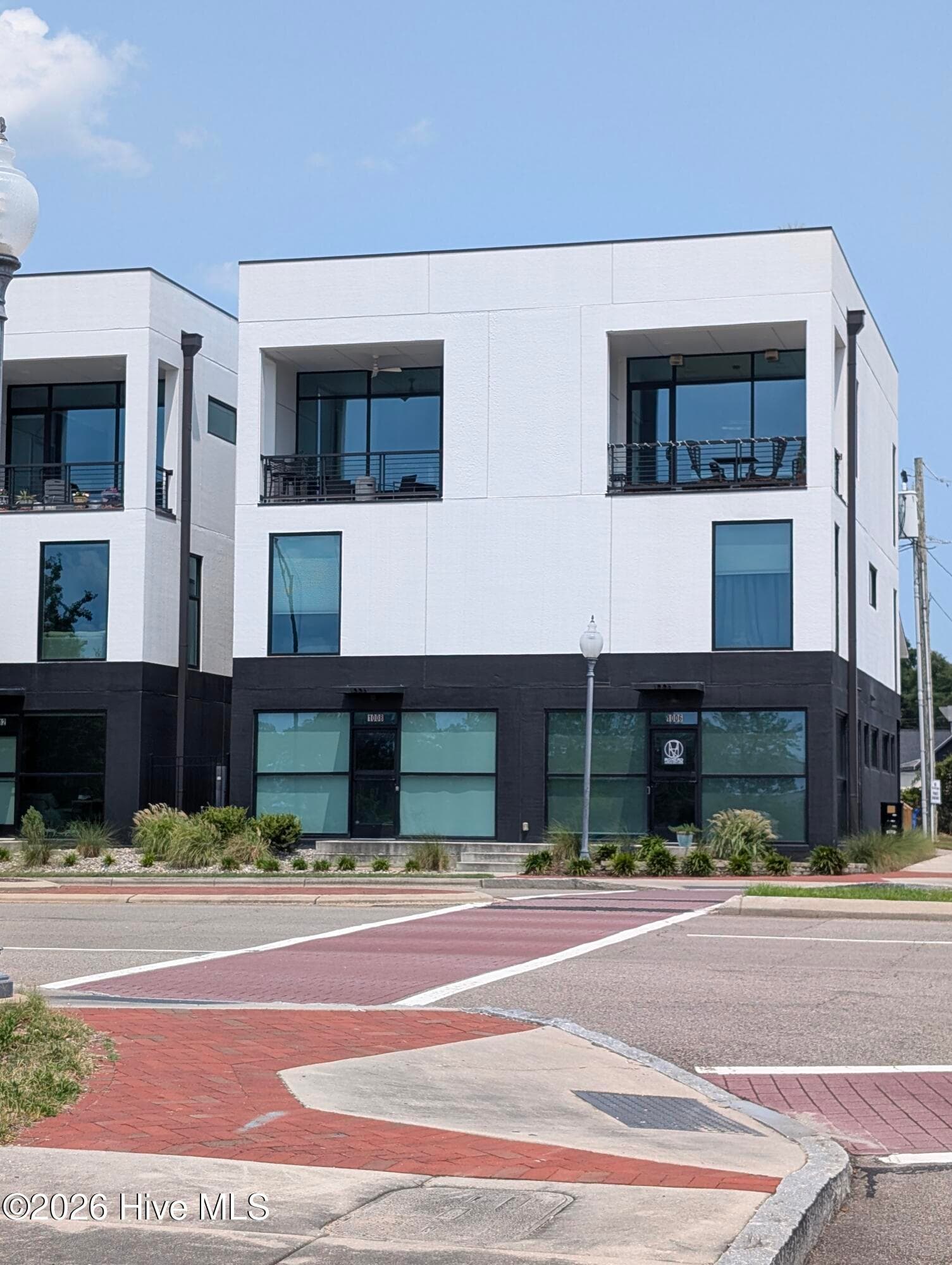Front of 1008 N 3rd Street, Wilmington, NC 28401