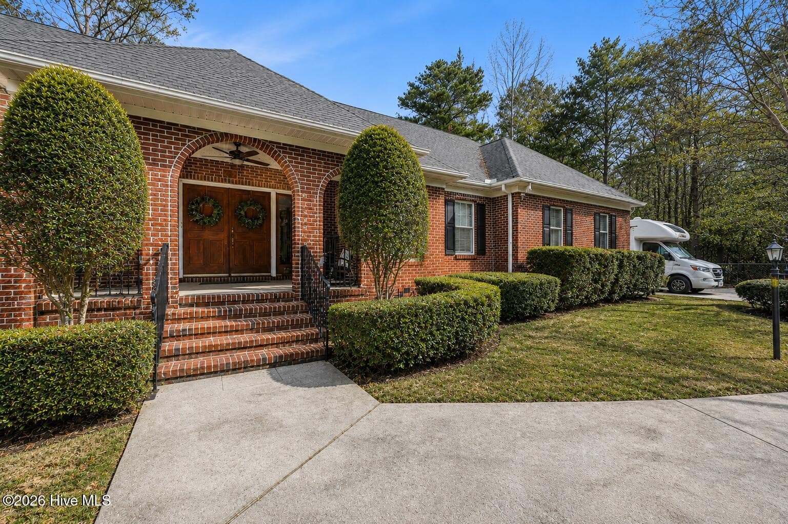 Front of 122 Spring Chase Lane, Rocky Point, NC 28457