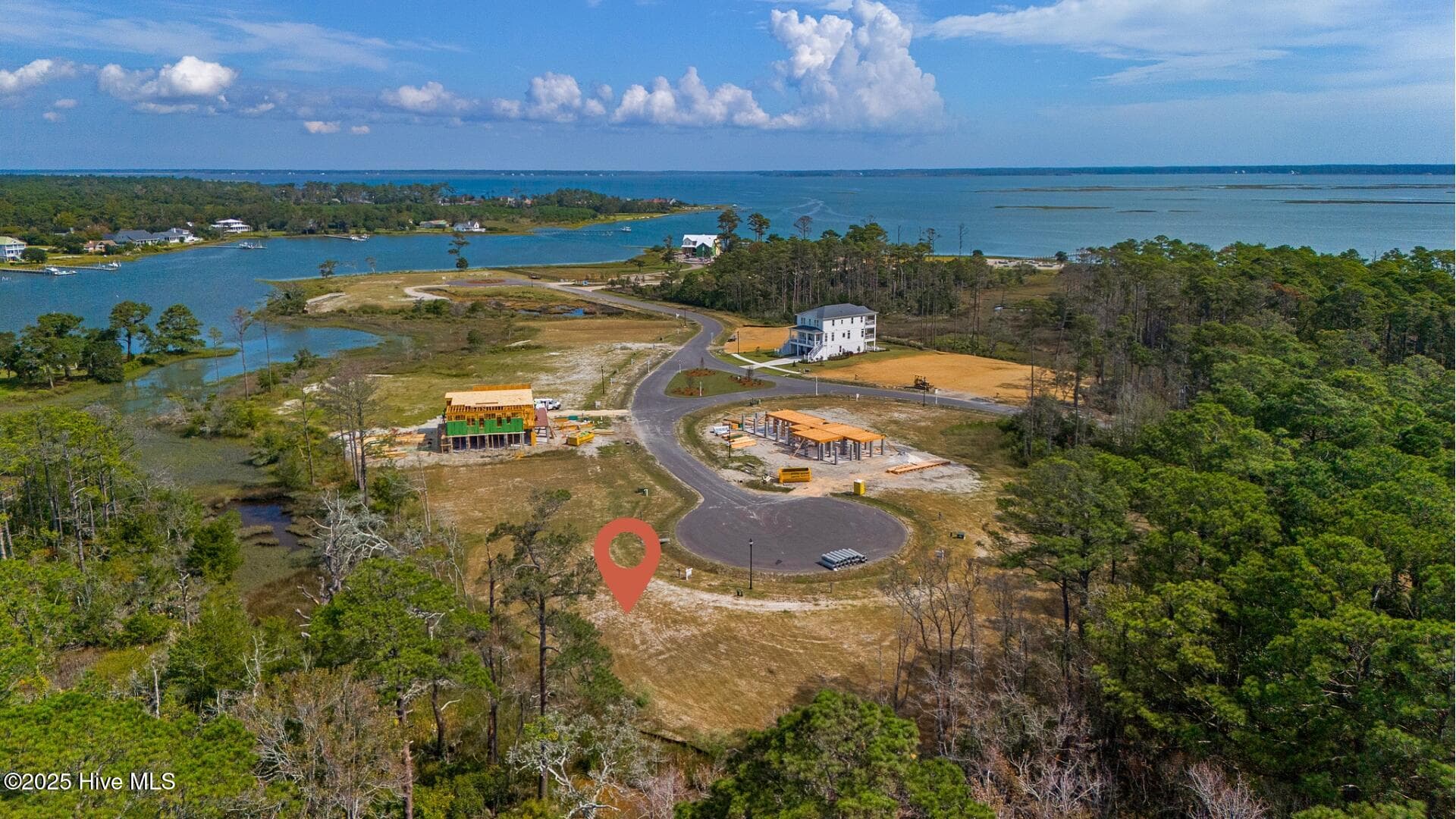 Front of 508 Swan Court, Beaufort, NC 28516
