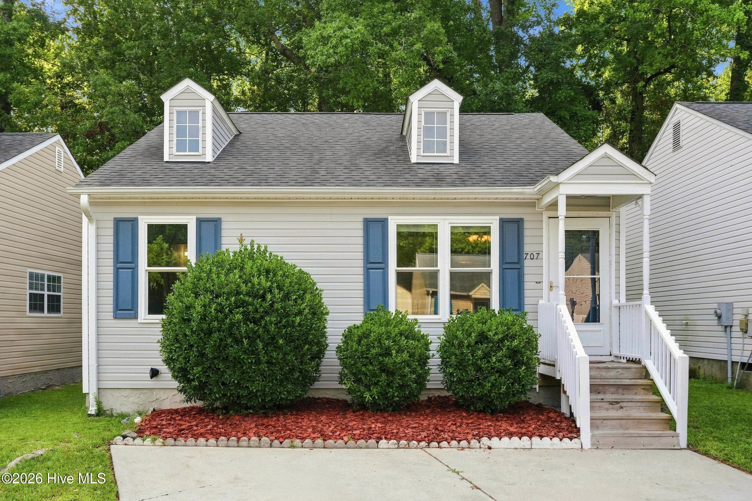Exterior of 707 Varsity Drive, Wilmington, NC 28403