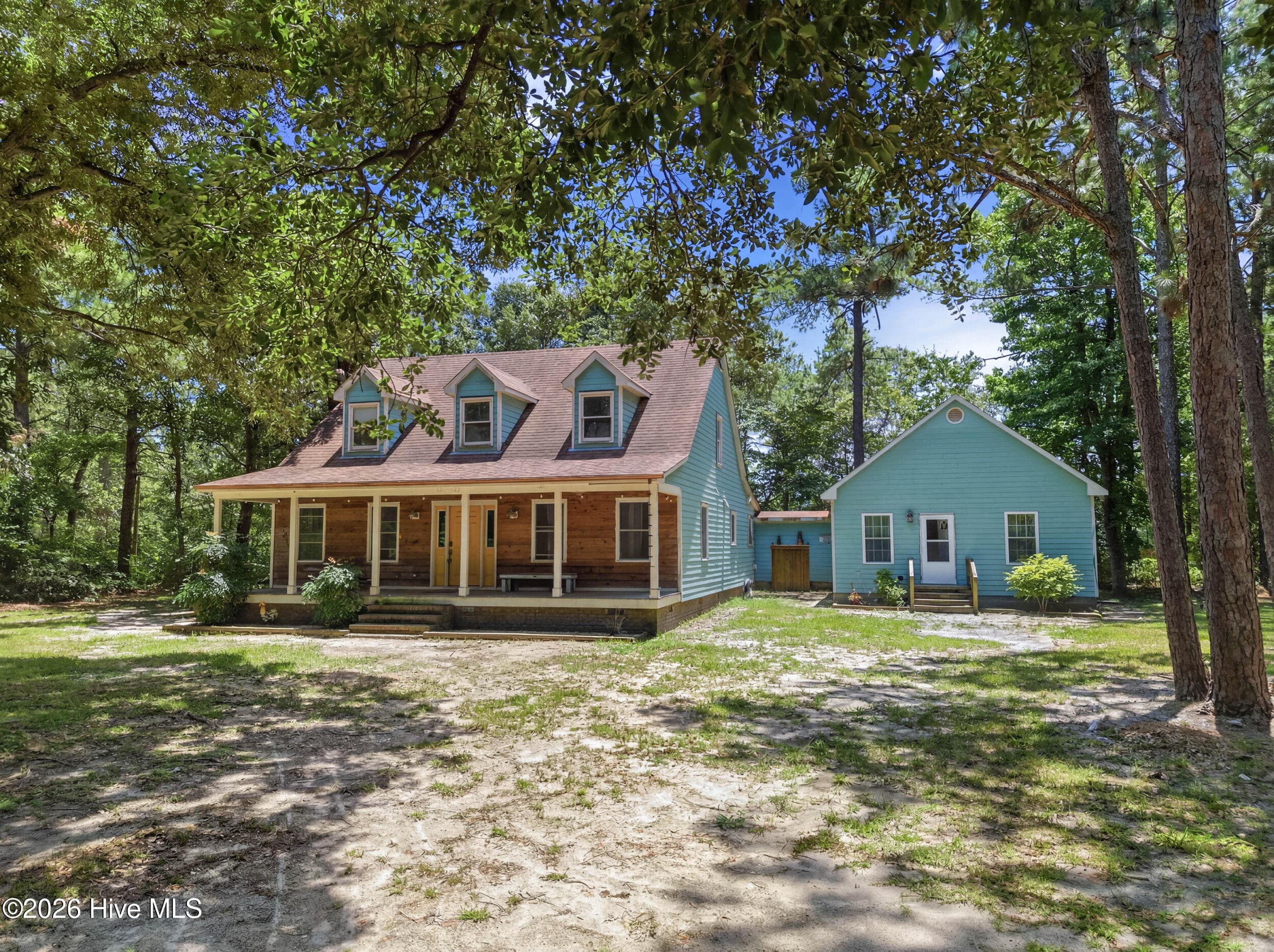 Front of 458 Annandale Trace, Hampstead, NC 28443