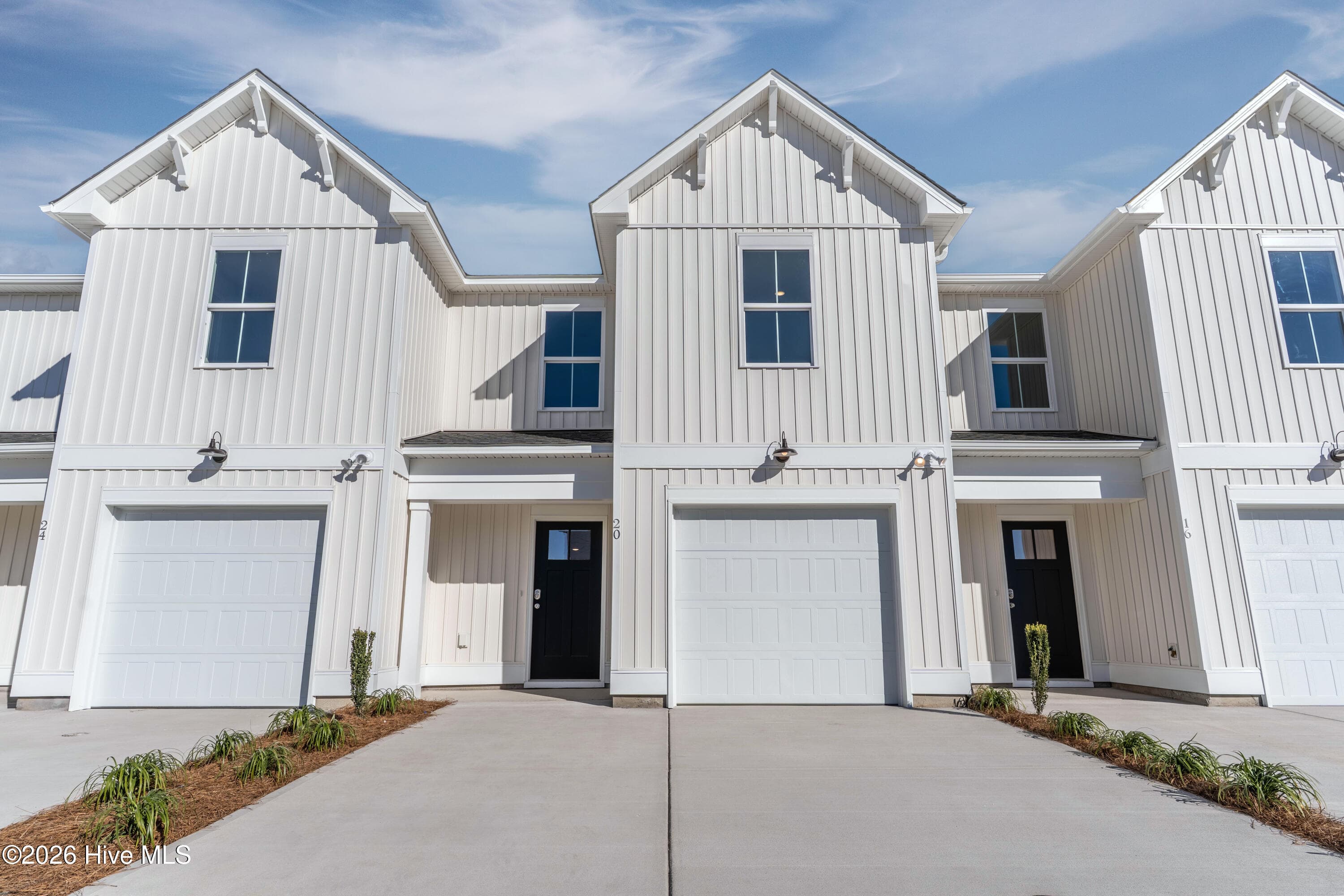Front of 65 W Pioneer Way 107, Hampstead, NC 28443
