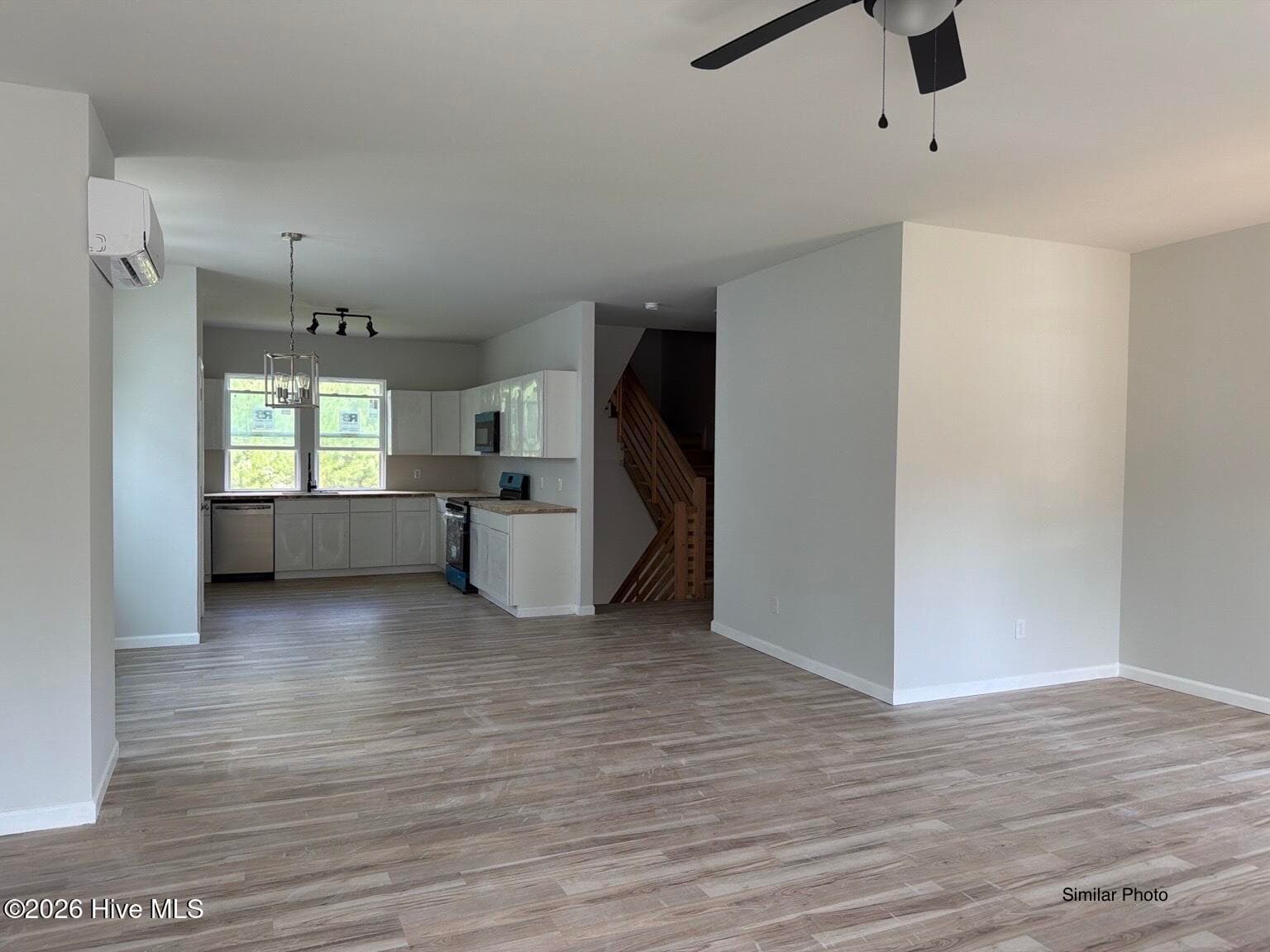 Front of 1619 Hargett Street, Jacksonville, NC 28540