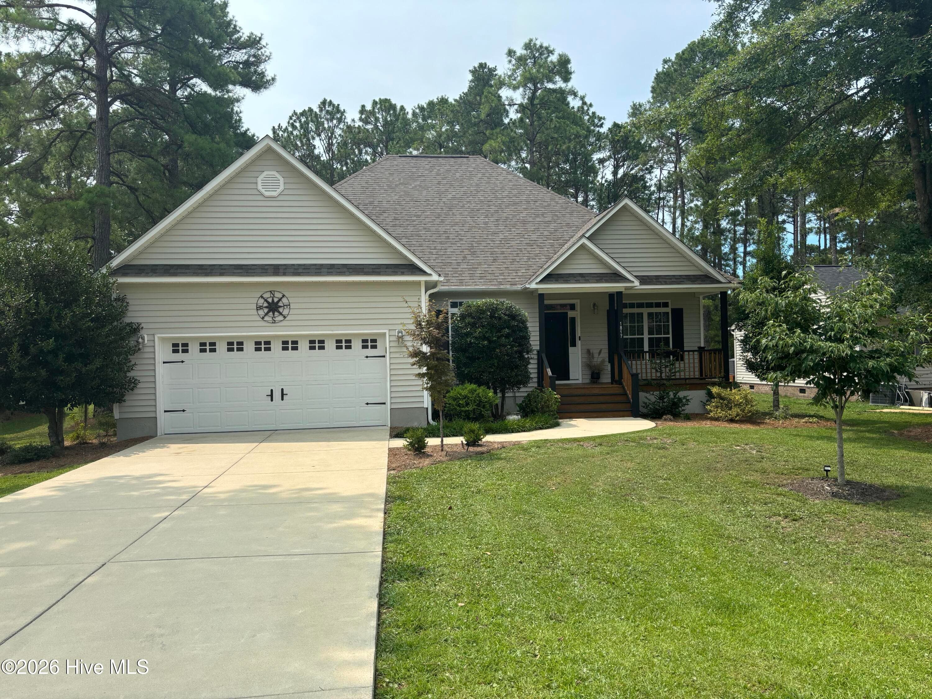 Front of 1817 Caracara Drive, New Bern, NC 28560