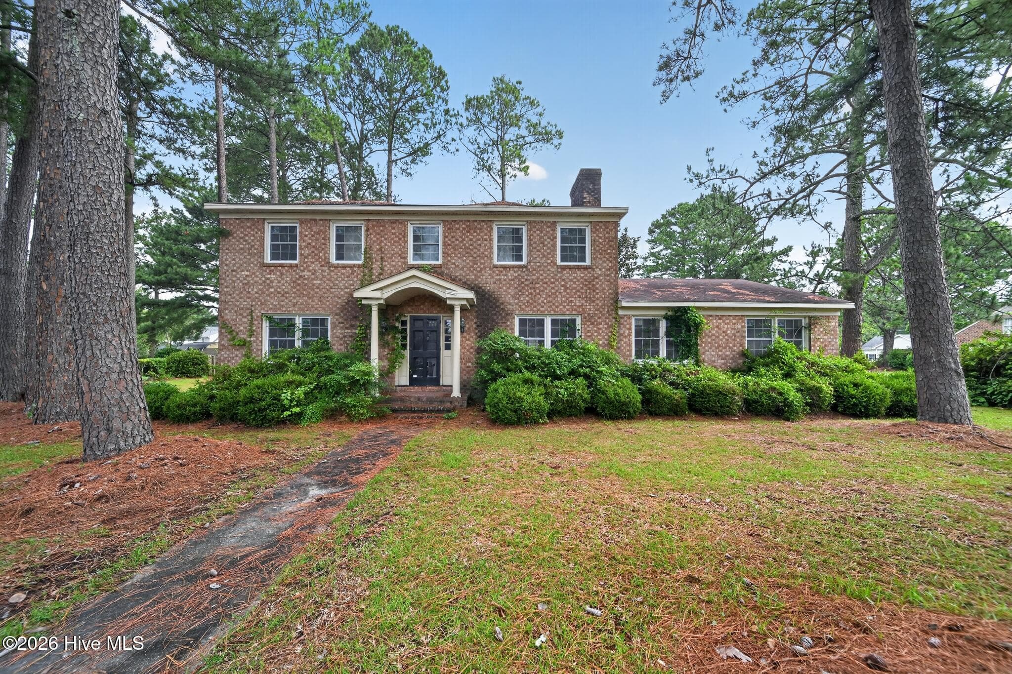 Front of 1201 Woodberry Road, Kinston, NC 28501