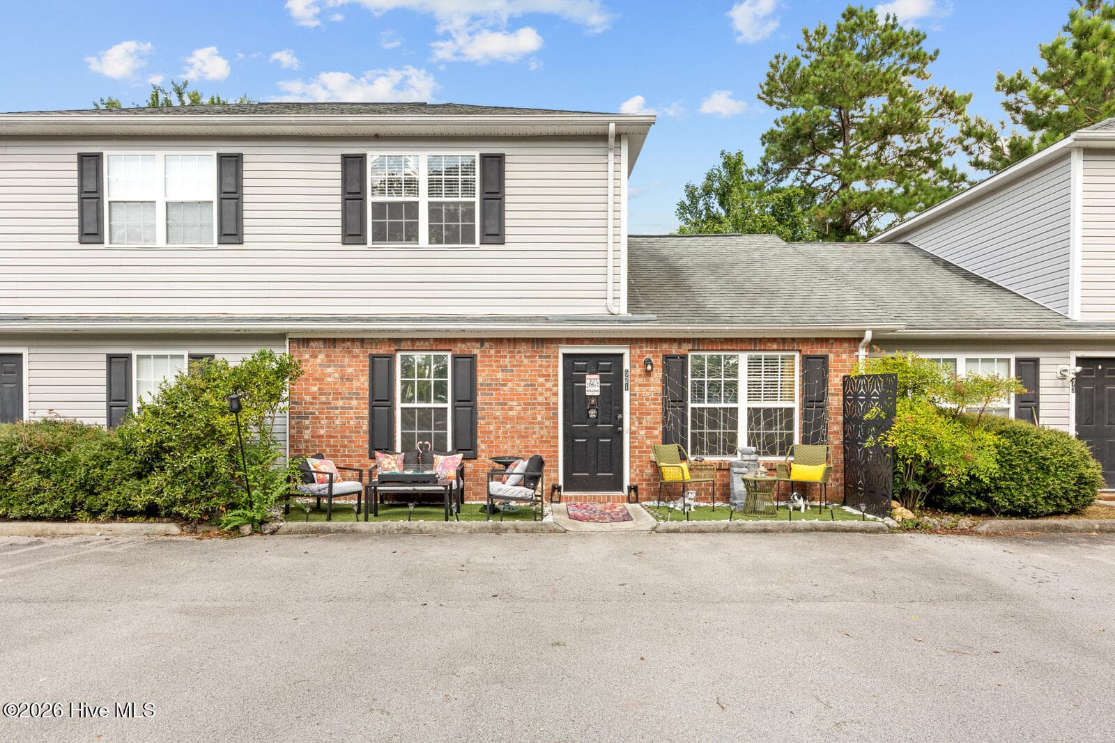 Front of 571 Corbin Street, Jacksonville, NC 28546