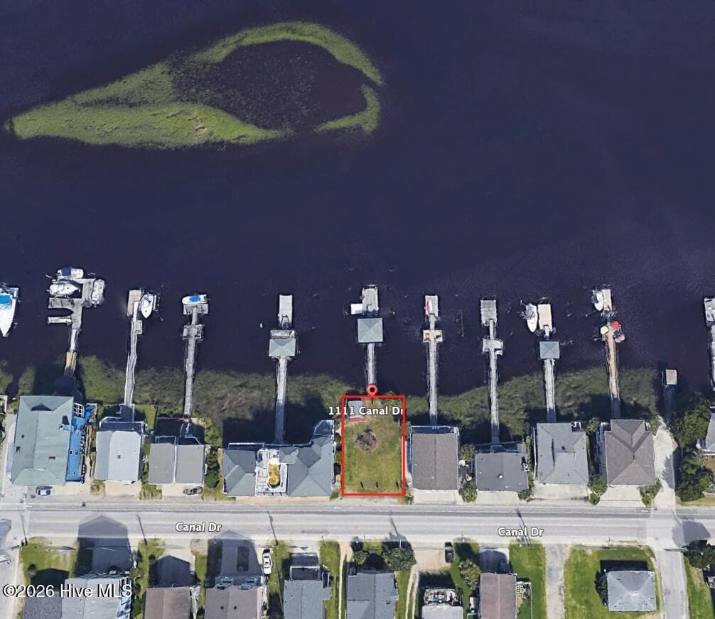 Front of 1111 Canal Drive, Carolina Beach, NC 28428