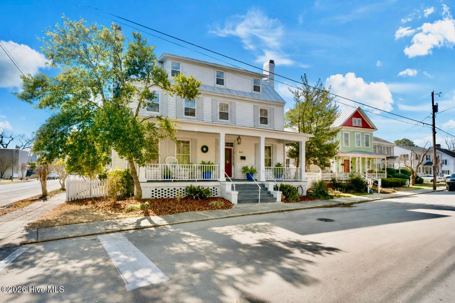 Exterior of 501 New Street, New Bern, NC 28560
