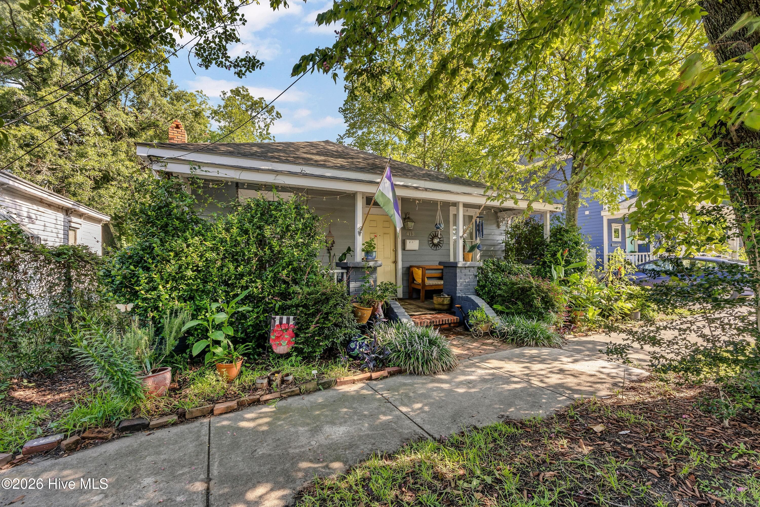 Front of 415 Brunswick Street, Wilmington, NC 28401