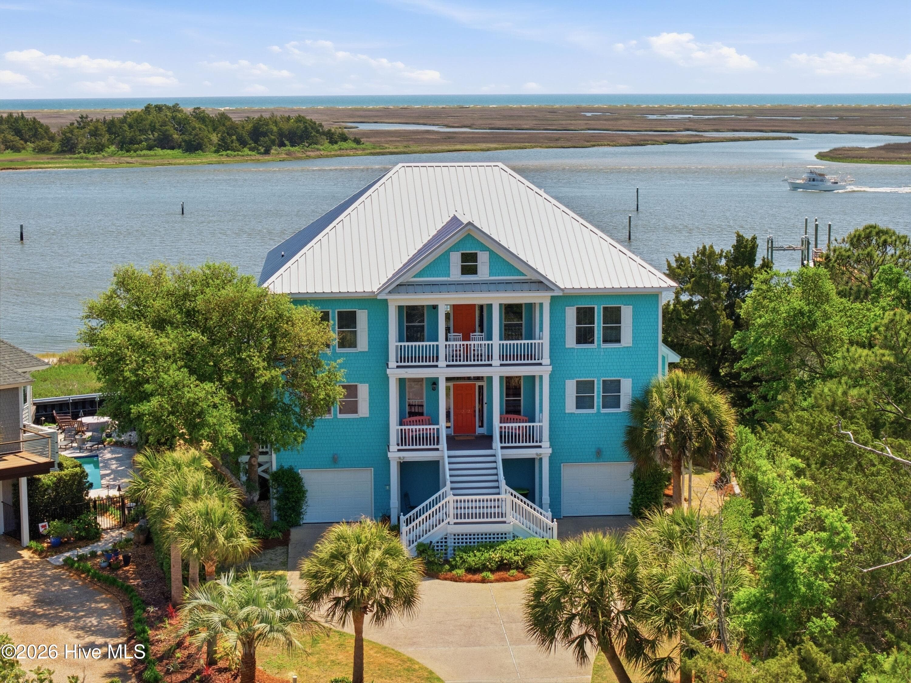 Front of 5252 Masonboro Harbour Drive, Wilmington, NC 28409