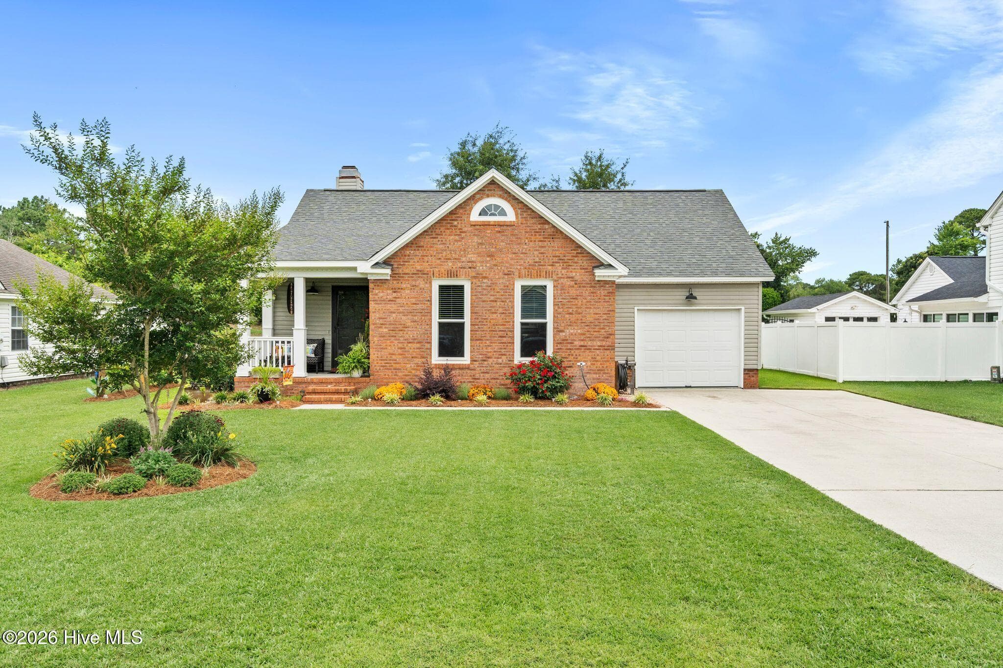 Front of 2932 New Town Drive, Wilmington, NC 28405