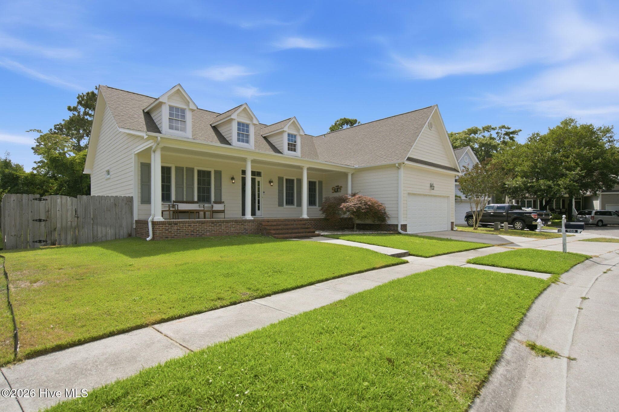 Front of 908 Upper Reach Drive, Wilmington, NC 28409