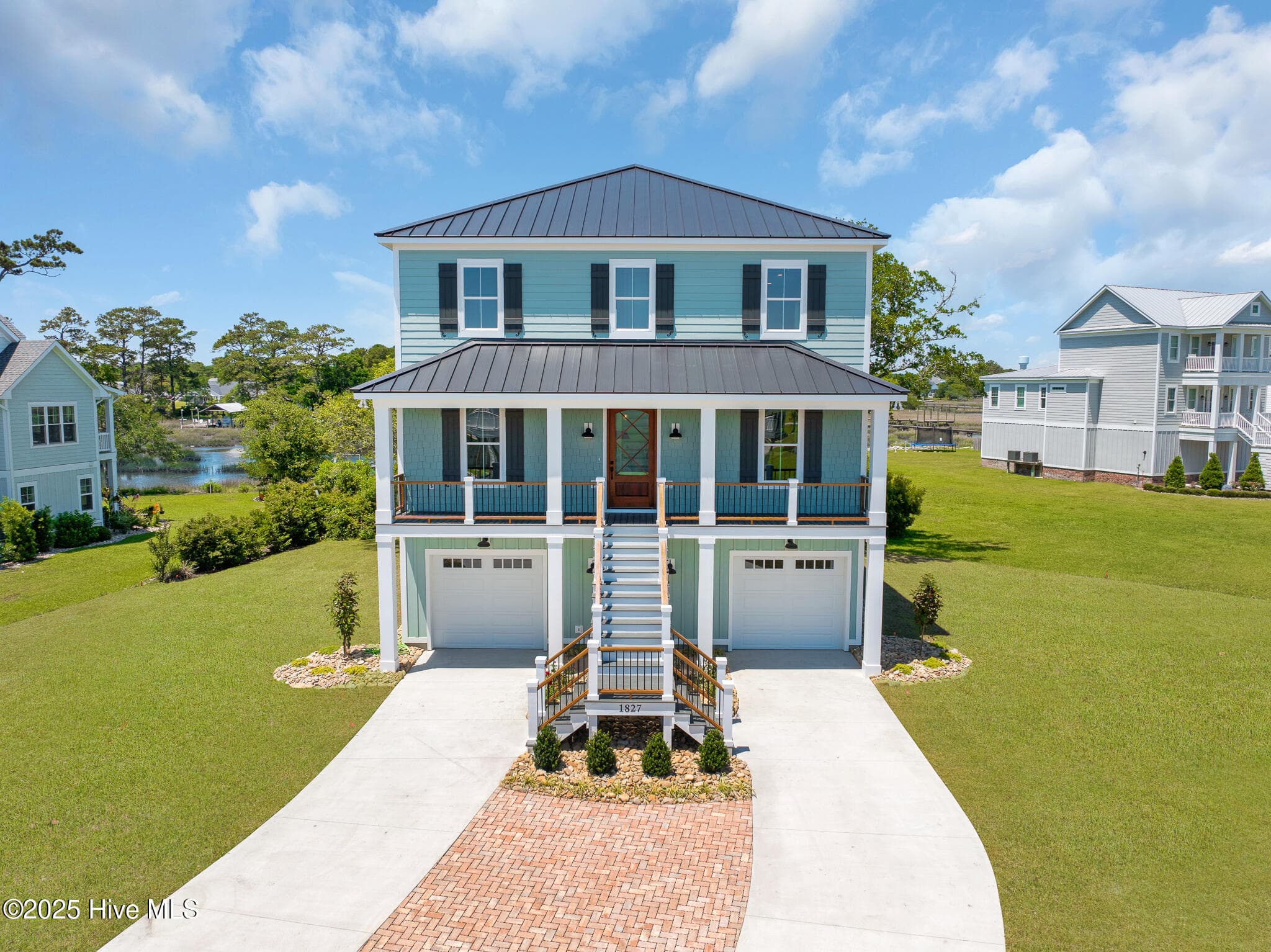 Front of 1827 Olde Farm Road, Morehead City, NC 28557