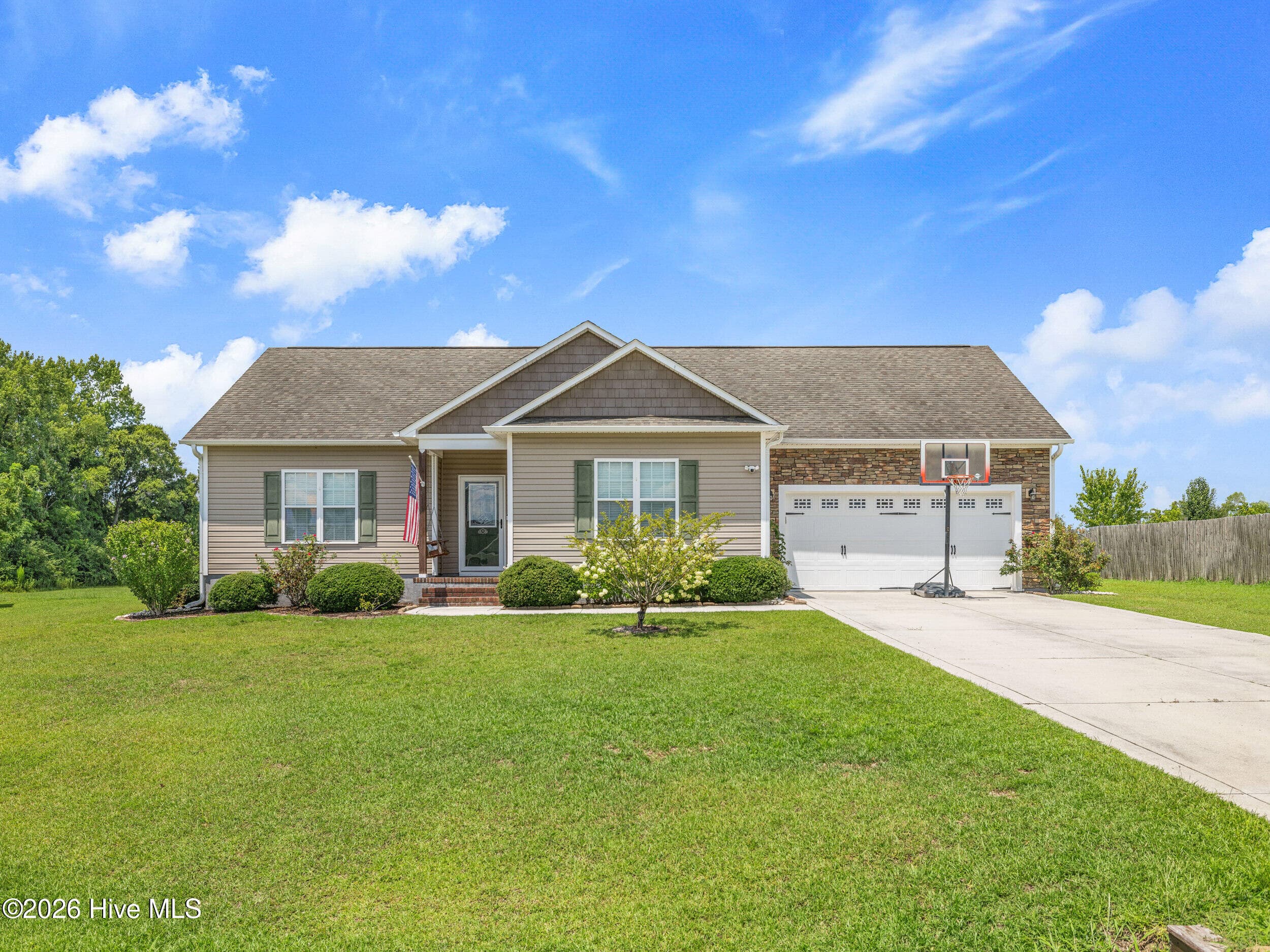 Front of 210 Classy Court, Richlands, NC 28574