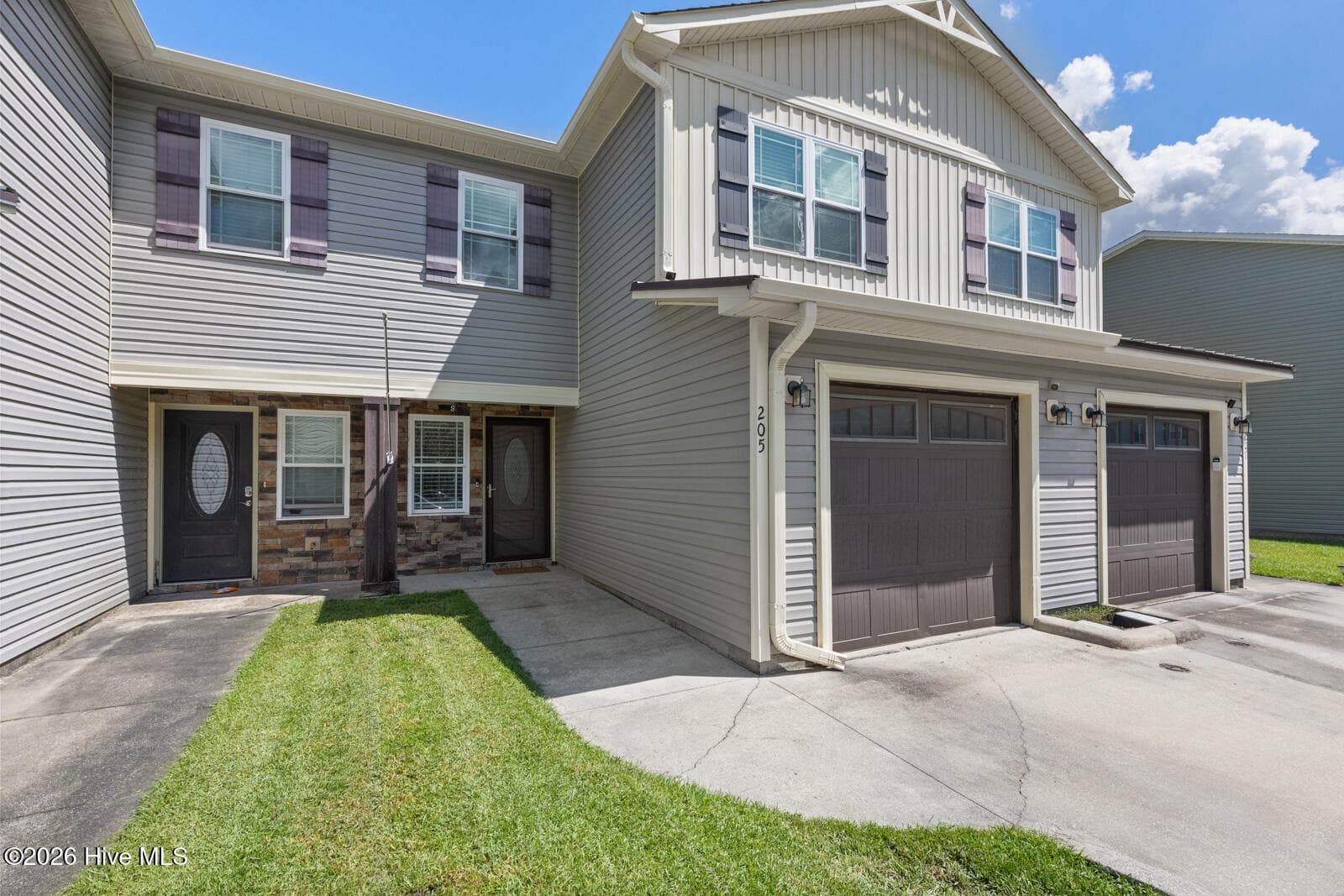 Exterior of 205 Kenan Loop, Jacksonville, NC 28546