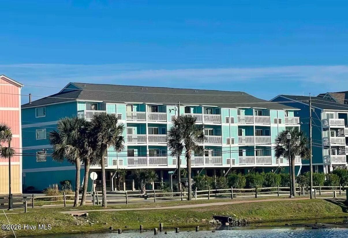 Front of 600 S Carolina Beach Avenue S 2f, Carolina Beach, NC 28428
