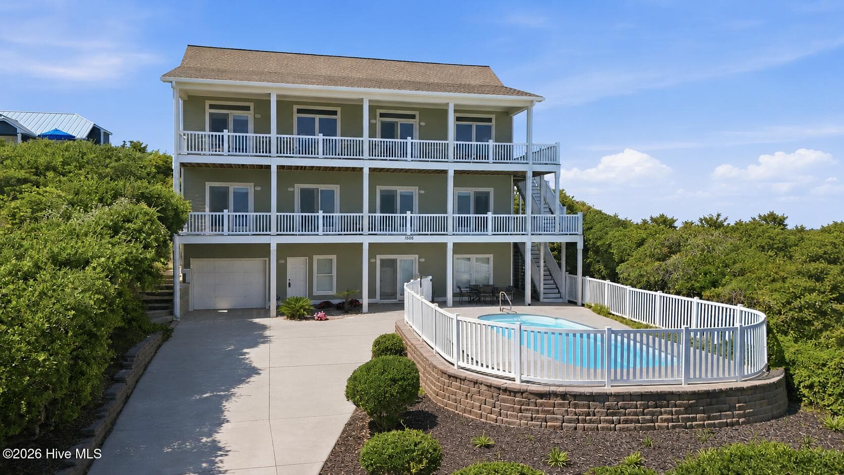 Front of 1608 Ocean Drive, Emerald Isle, NC 28594