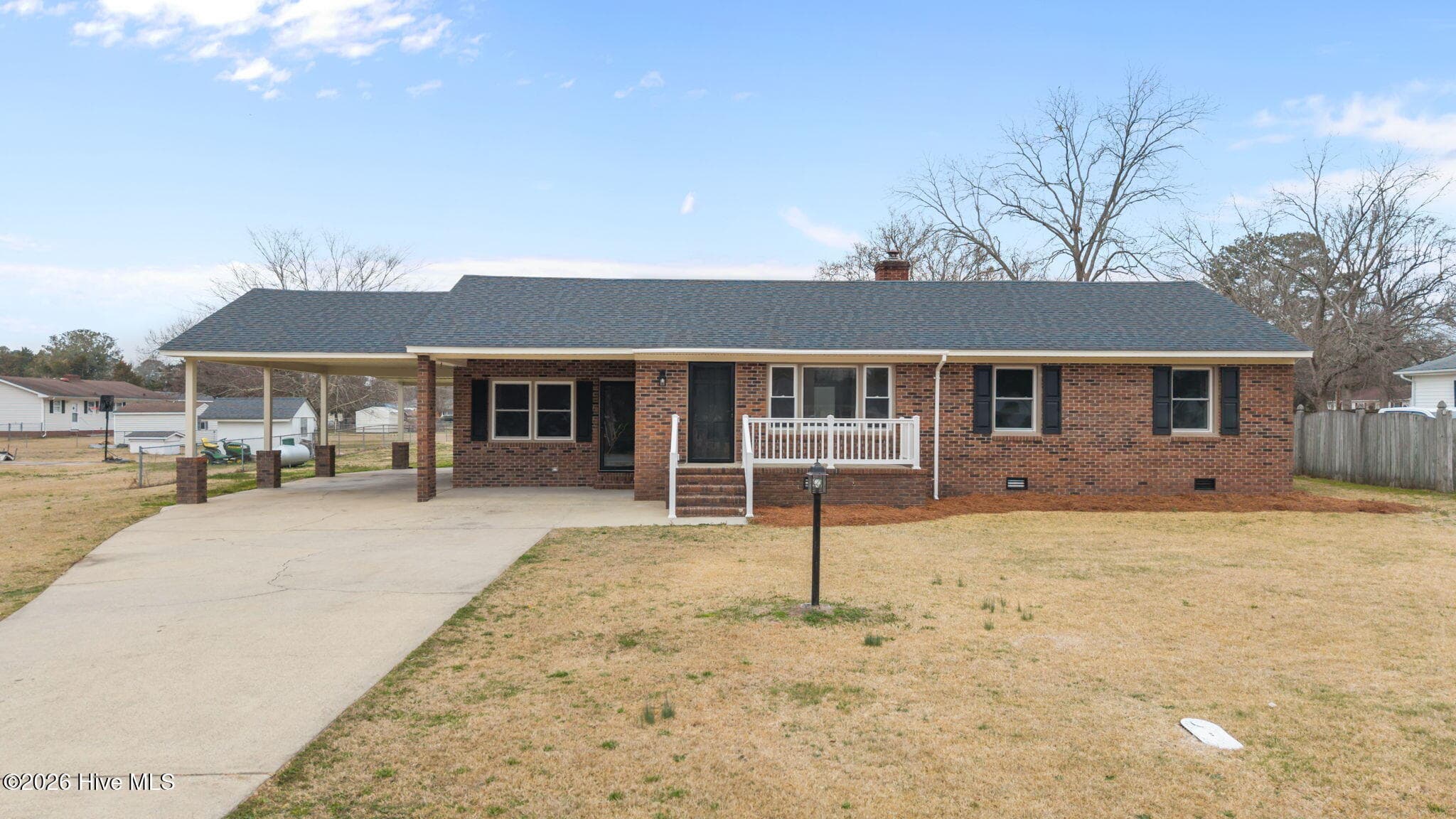 Front of 450 Camellia Street, Kinston, NC 28504