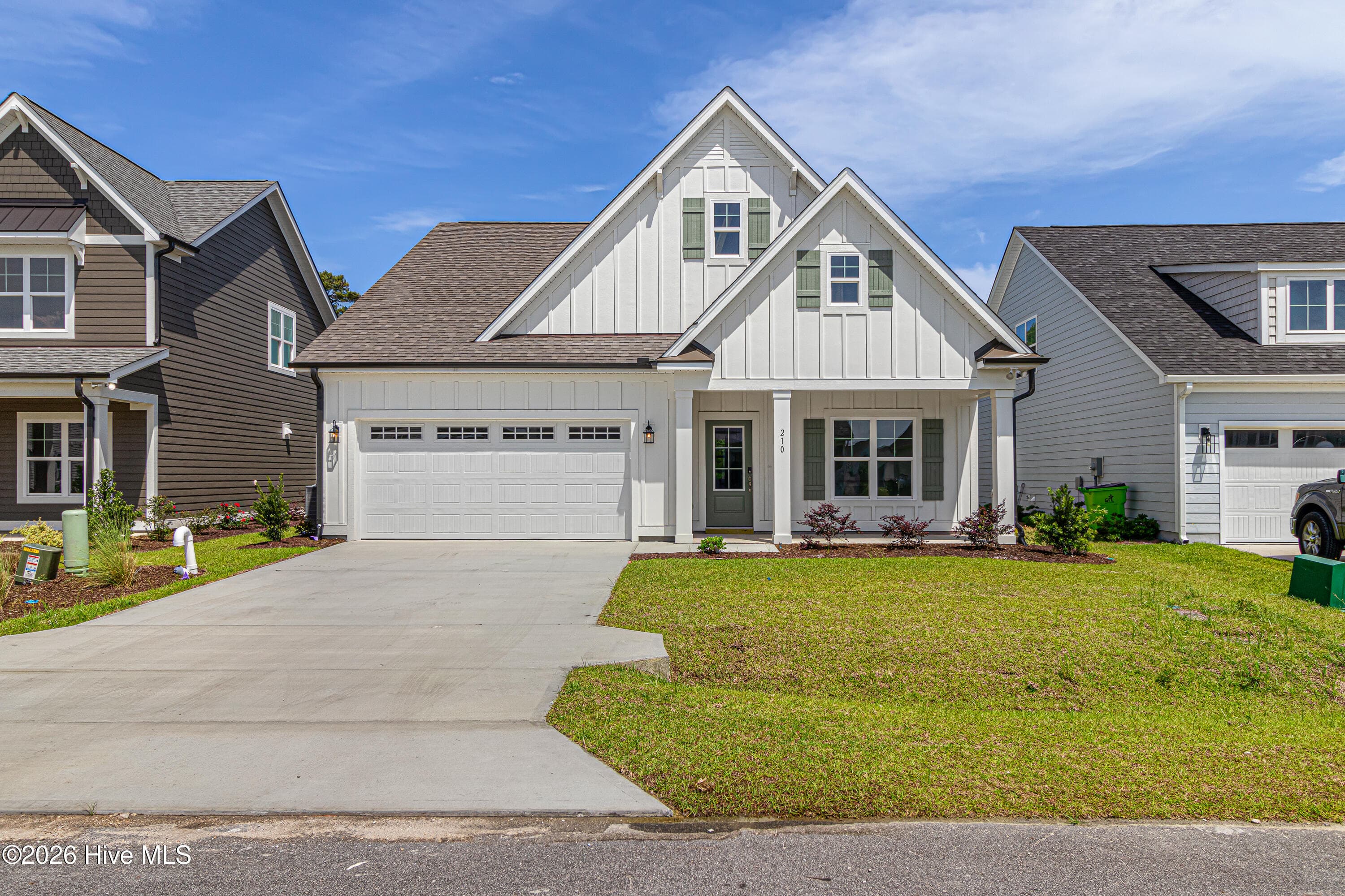 Front of 210 Windswept Lane, Beaufort, NC 28516