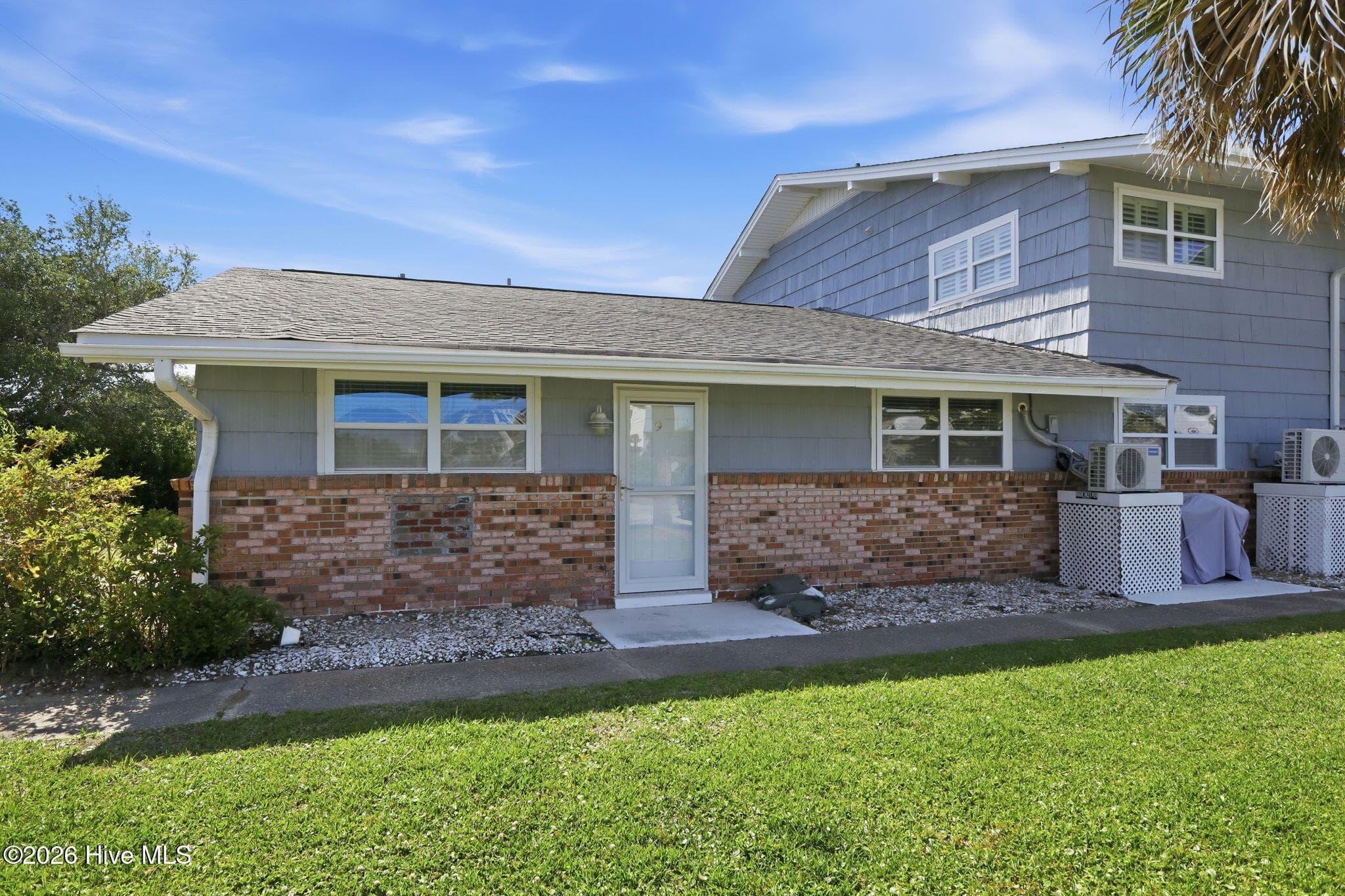 Front of 109 Cedar Lane 9, Cedar Point, NC 28584