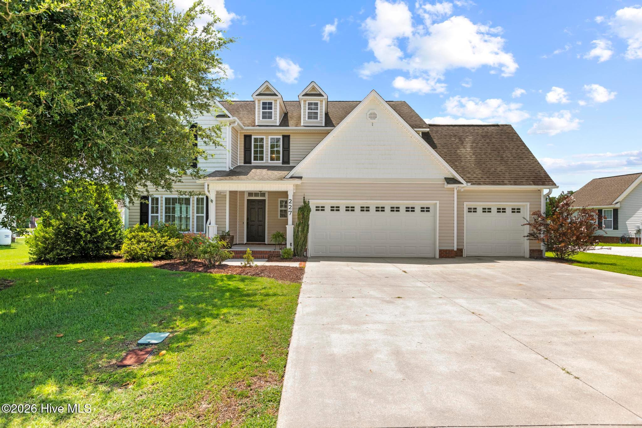 Exterior of 227 S River Drive, Jacksonville, NC 28540