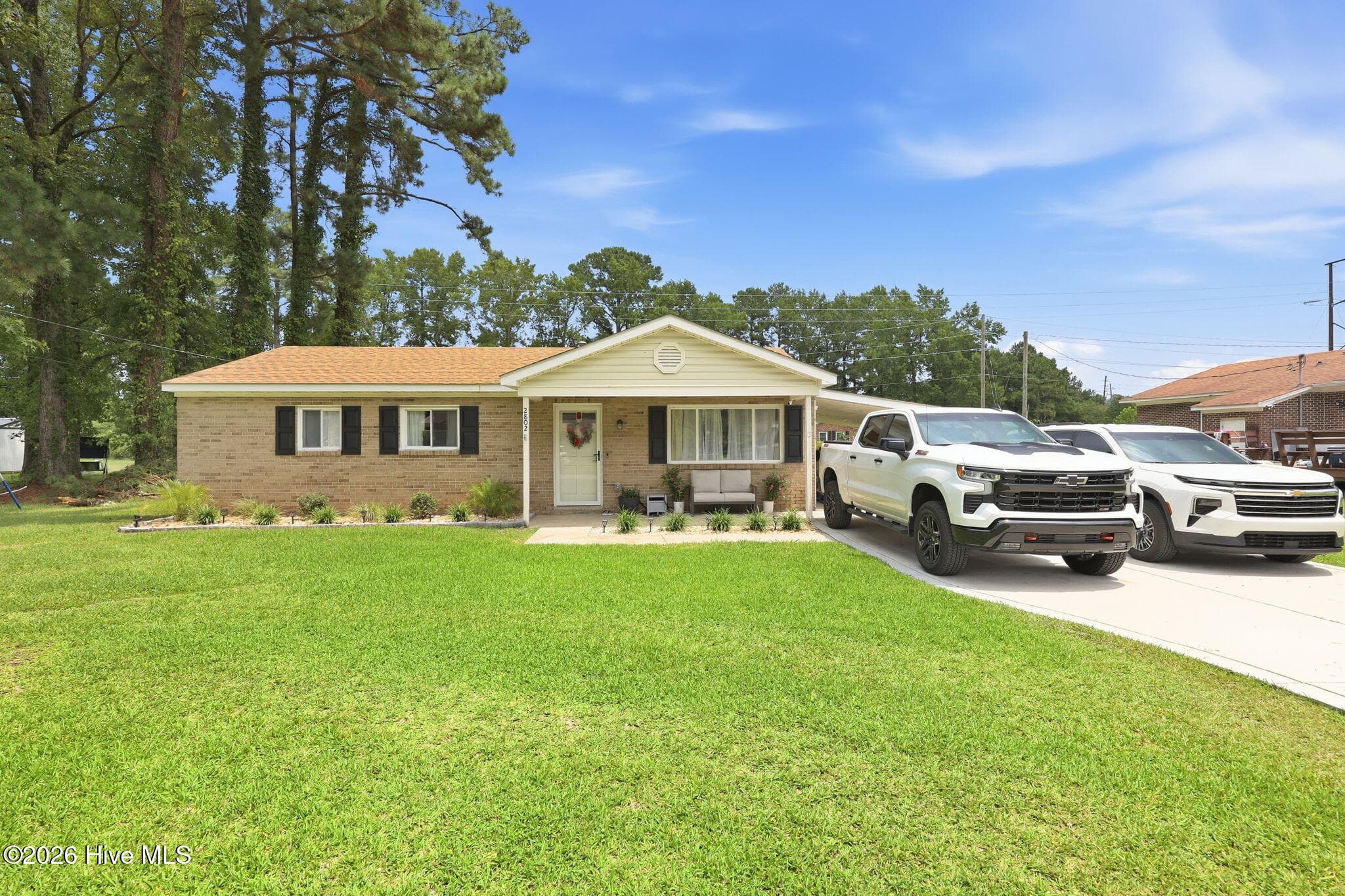 Front of 2802 Monroe Drive, New Bern, NC 28562