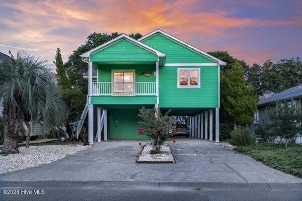 Front of 930 Tidewater Lane, Carolina Beach, NC 28428