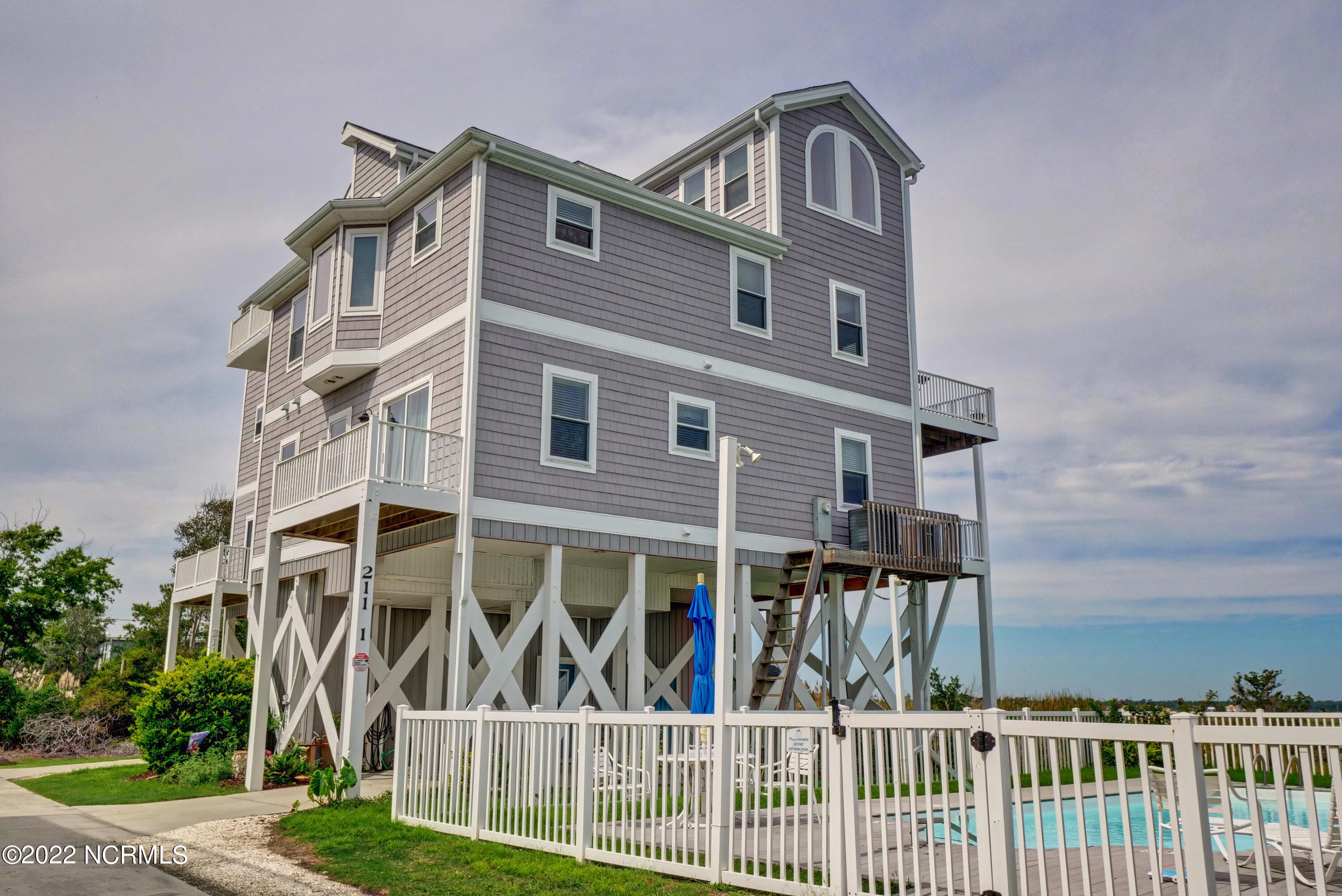 Exterior of 211 -1 Gysgt D W Boatman Drive, North Topsail Beach, NC 28460