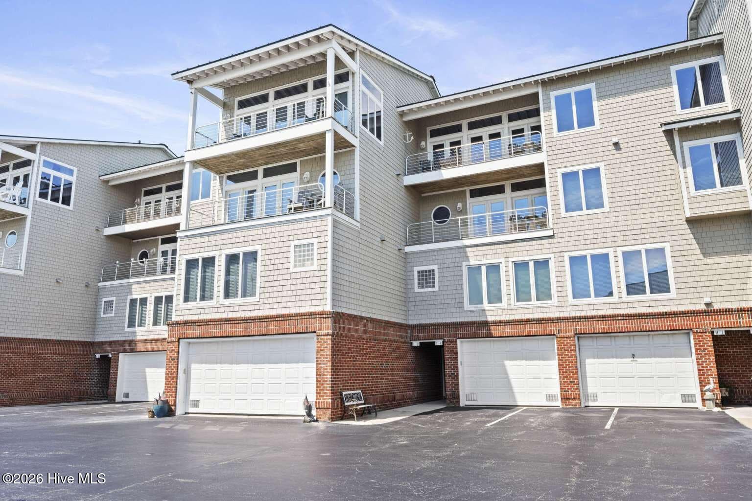 Exterior of 104 S 3rd Street 1-4, Morehead City, NC 28557