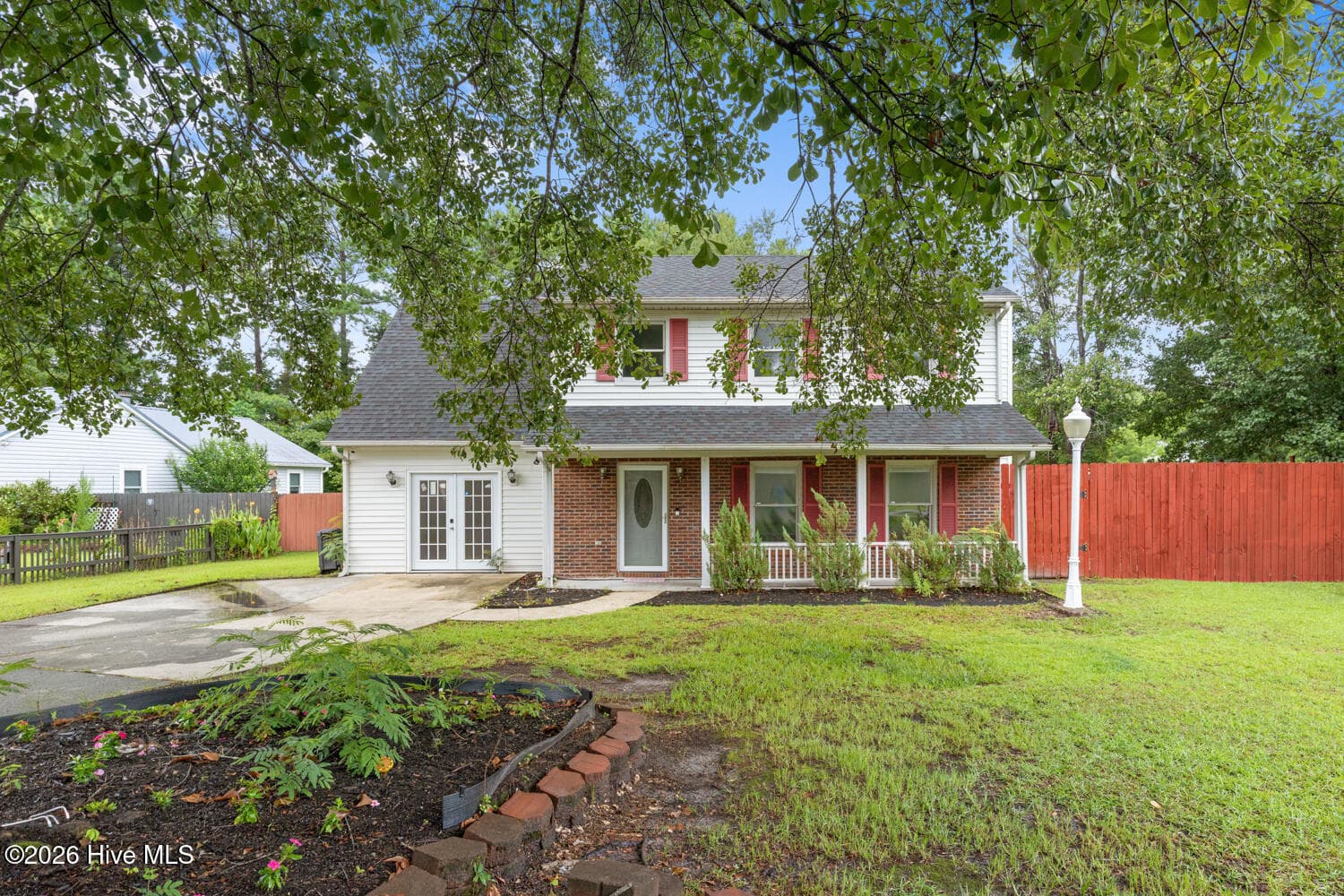 Front of 100 W Cameron Court, Jacksonville, NC 28546