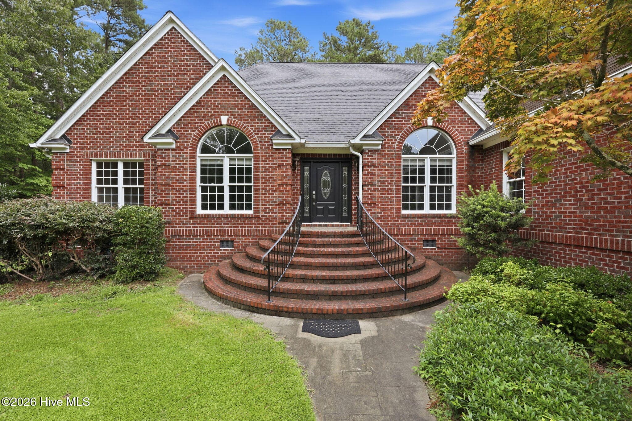 Front of 407 Rustic Court, Pollocksville, NC 28573