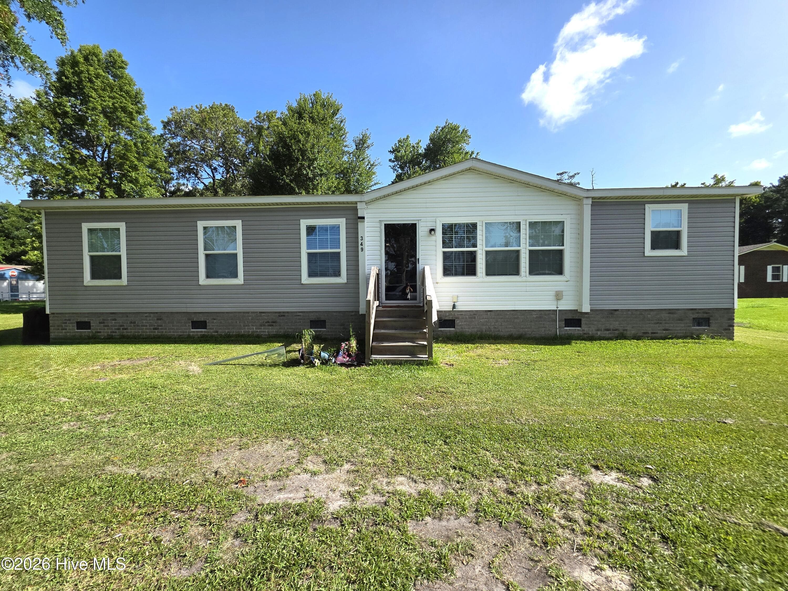 Exterior of 349 Old 30 Road, Jacksonville, NC 28546